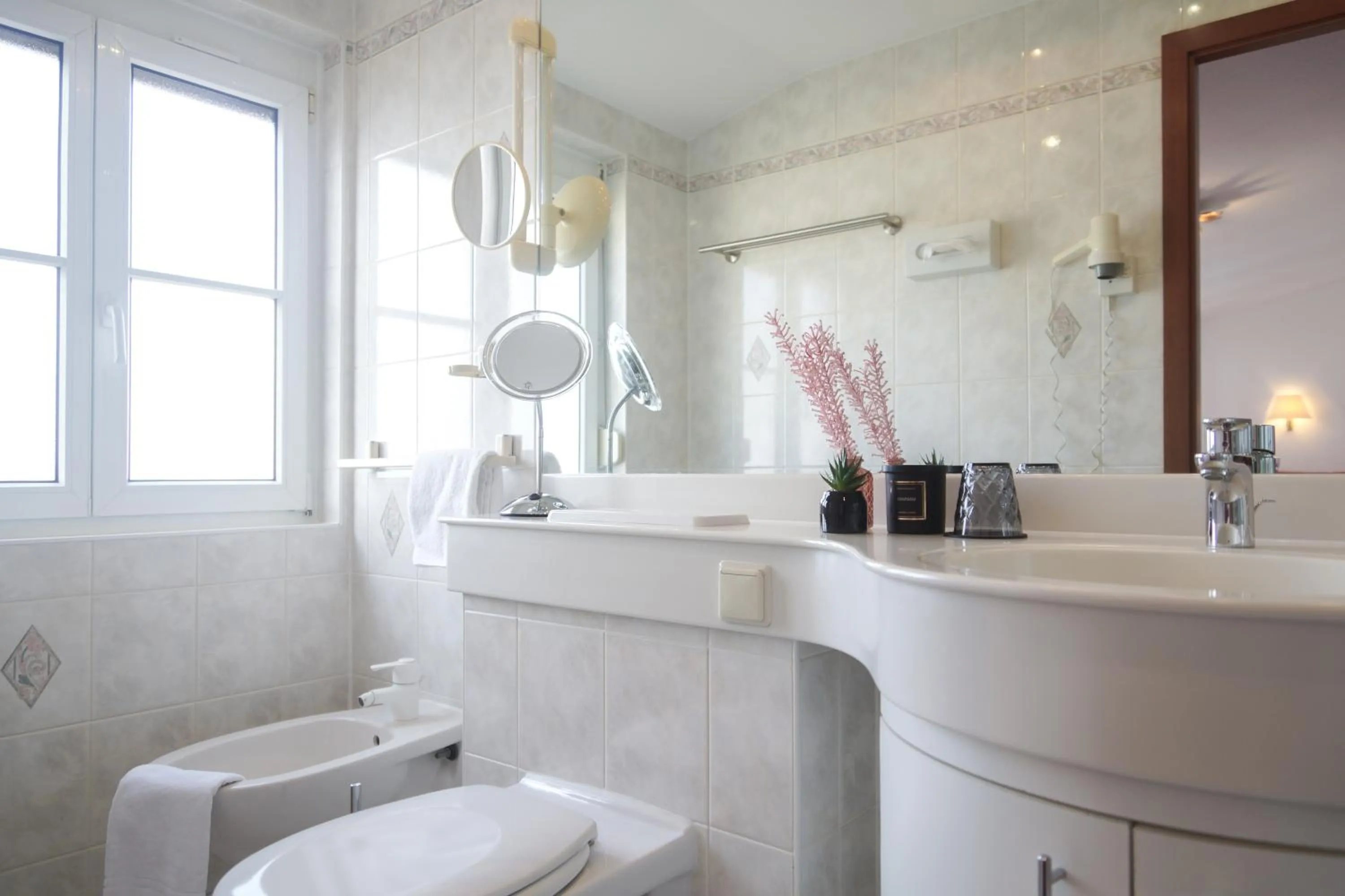 Bathroom in Hotel Garni in der Breite