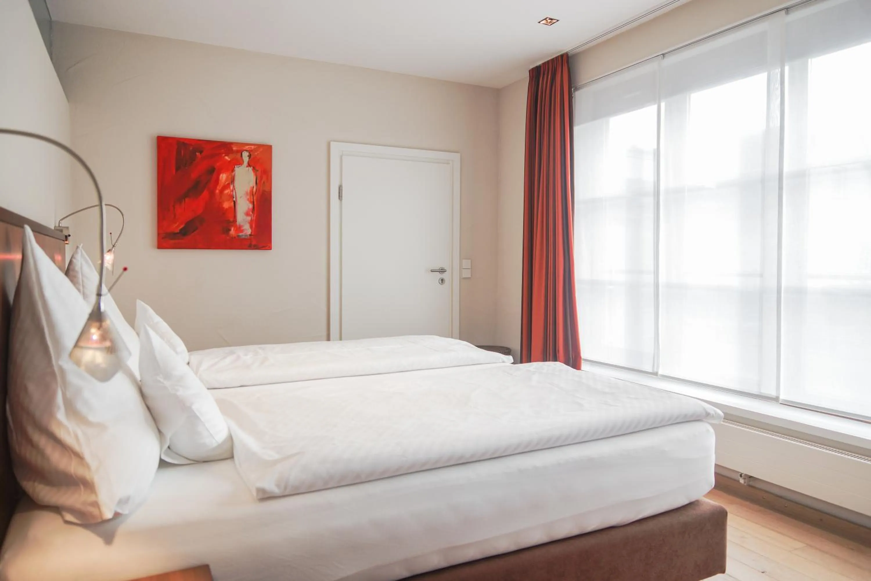 Bed in Hotel Garni in der Breite