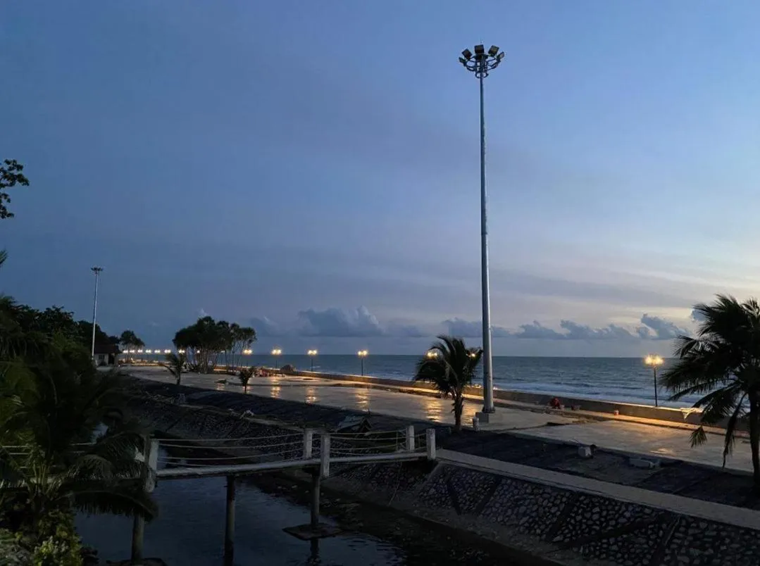 Lanta IL Mare Beach Resort