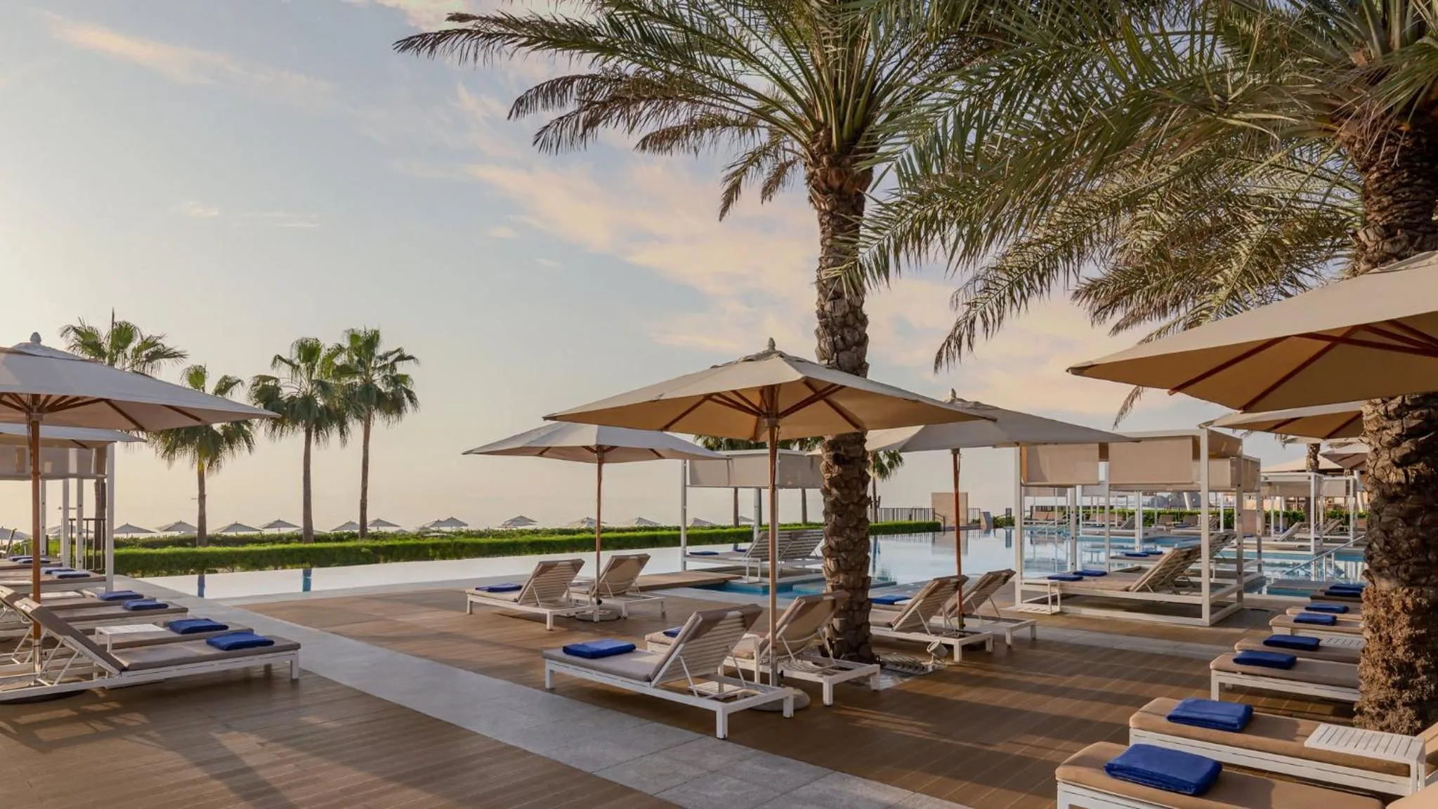 Swimming pool in InterContinental Fujairah Resort by IHG