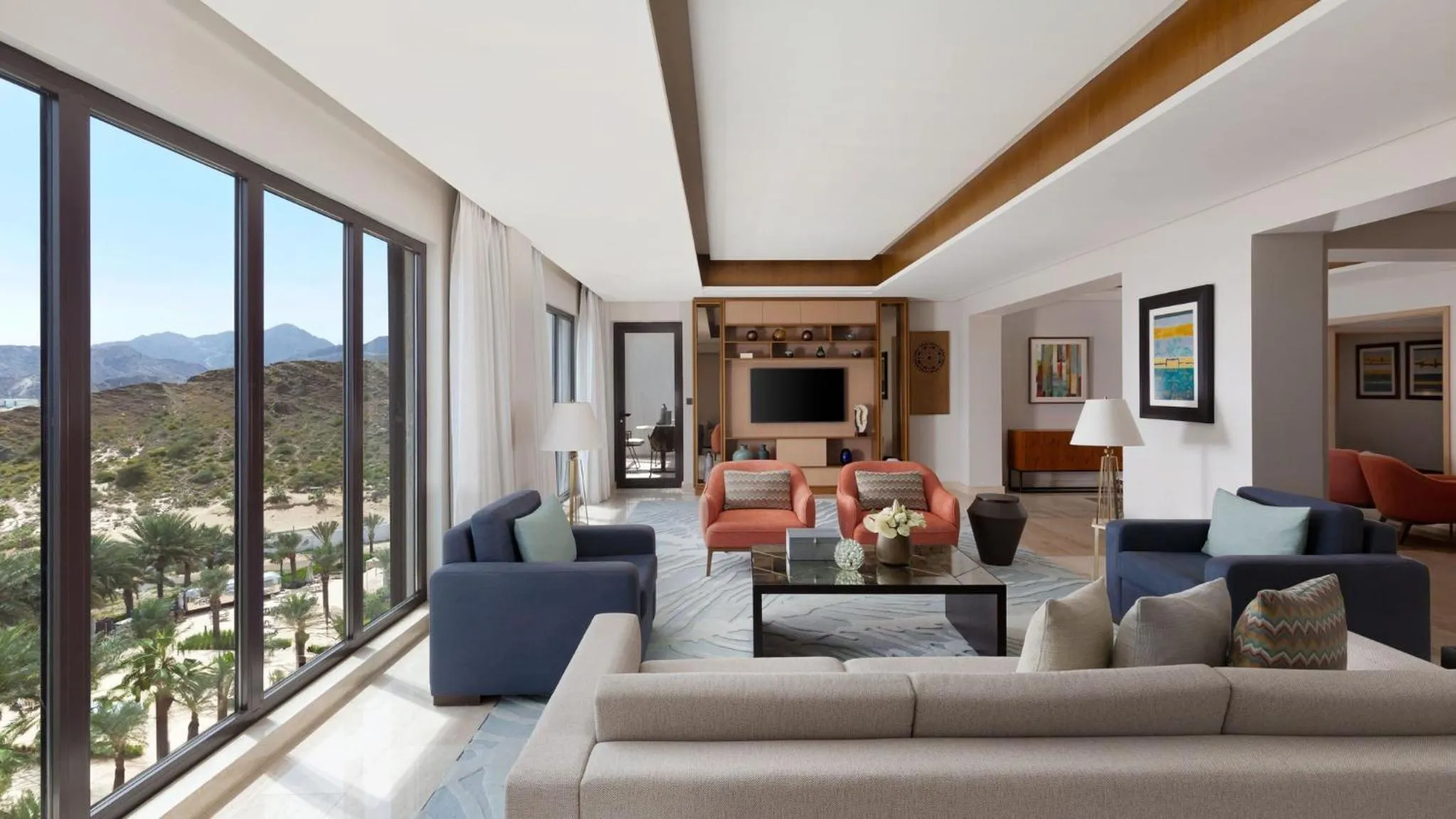 Photo of the whole room in InterContinental Fujairah Resort by IHG