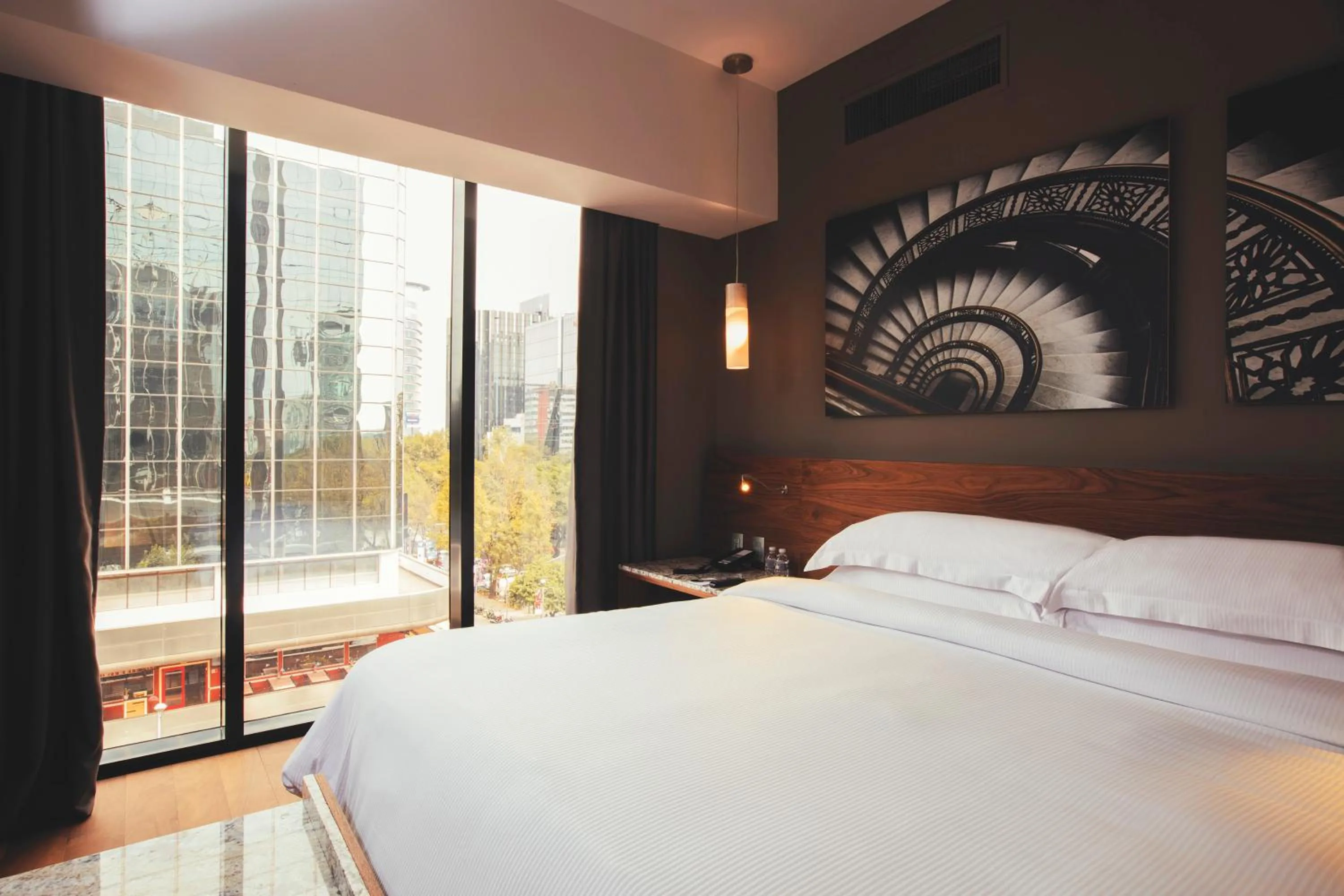 Decorative detail, Bed in Krystal Grand Suites Insurgentes