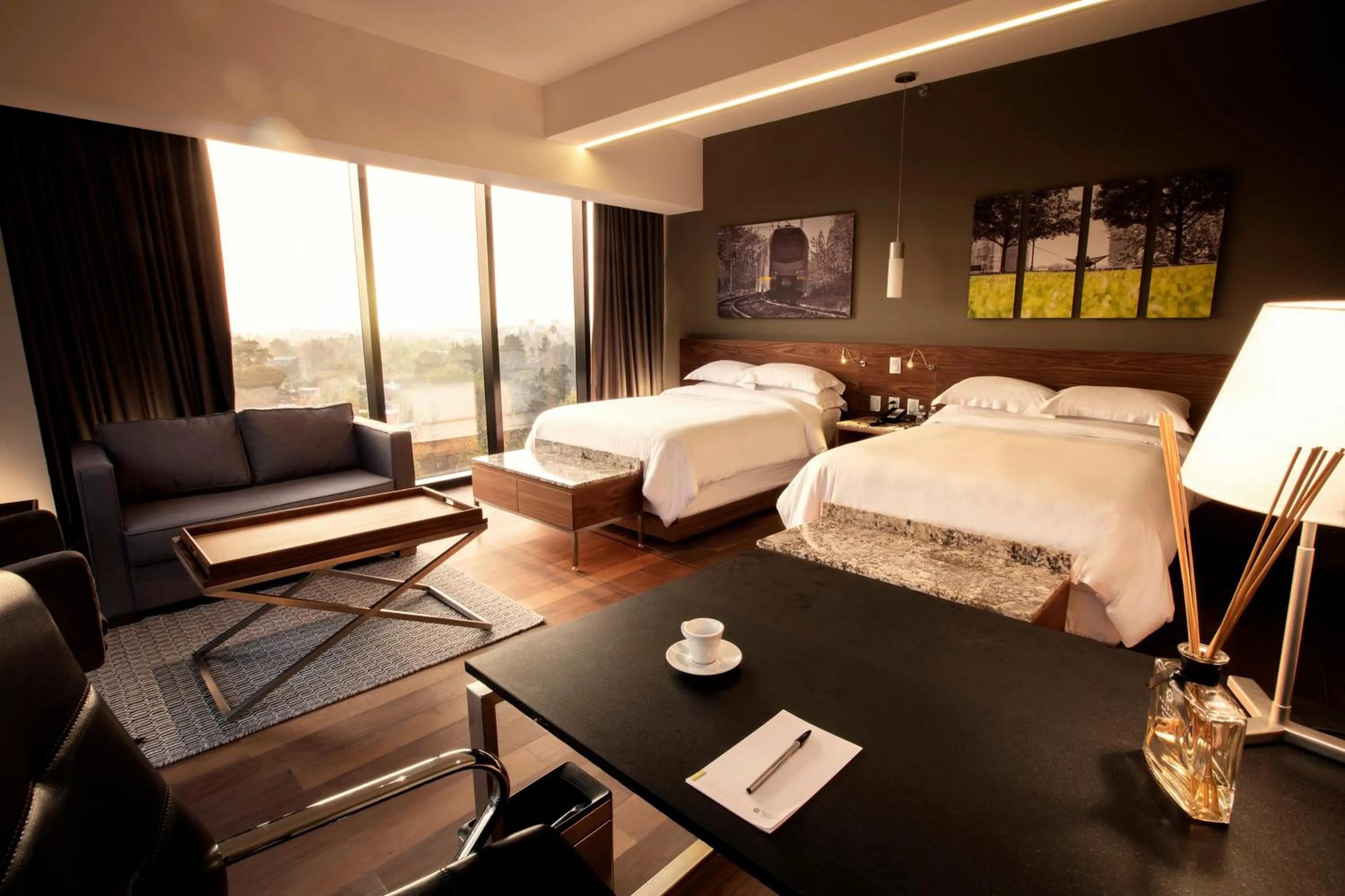 Photo of the whole room, Bed in Krystal Grand Suites Insurgentes