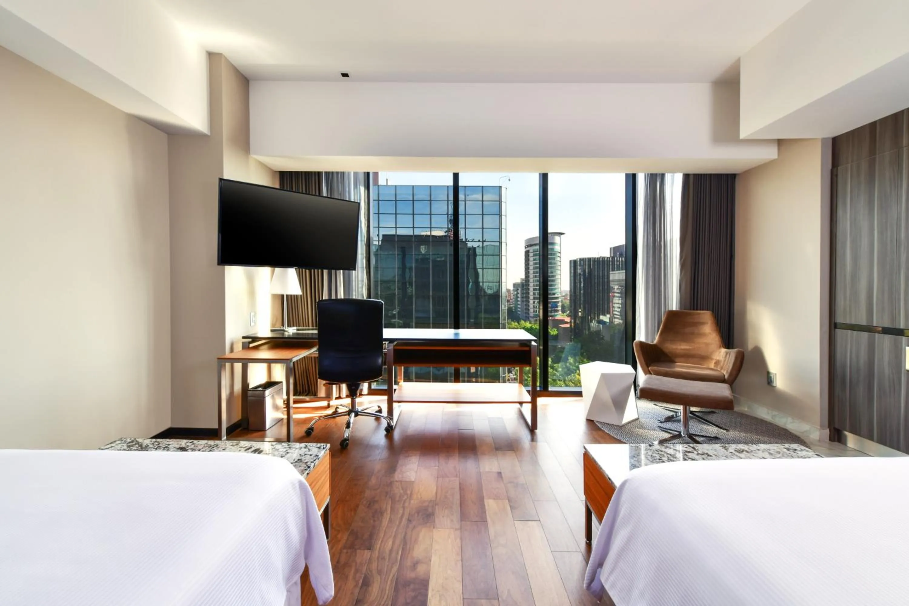 View (from property/room), Bed in Krystal Grand Suites Insurgentes