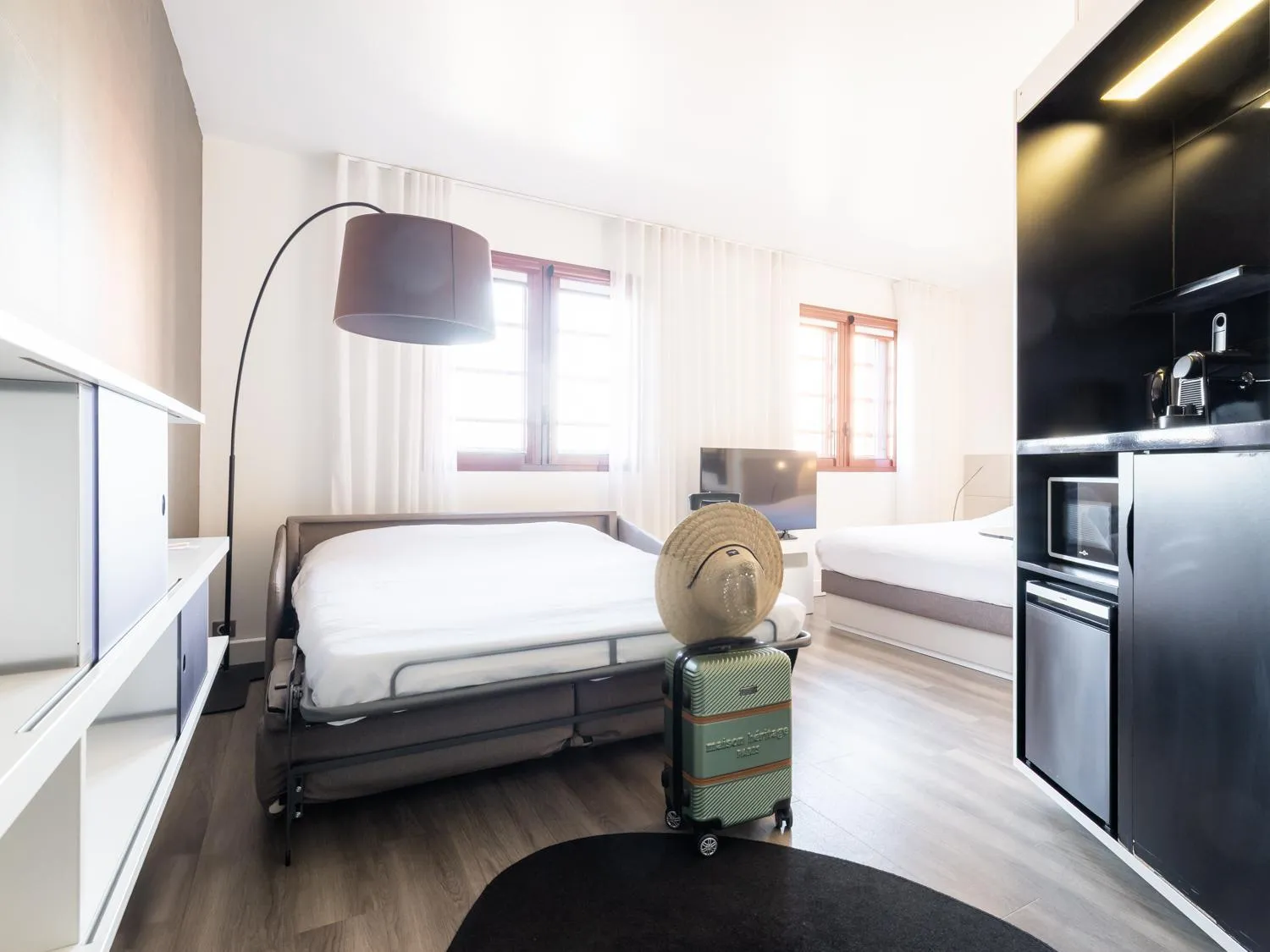 Bed in Novotel Suites Perpignan Centre - Grandes Suites & Confort Centre-Ville