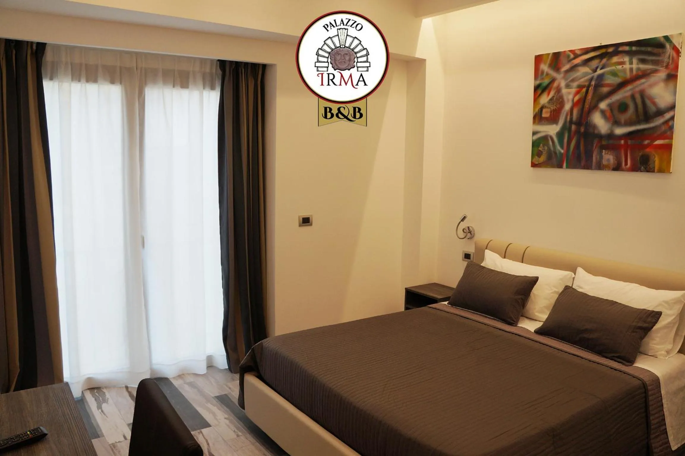 Balcony/Terrace, Bed in Palazzo IrMa - Hotel - B&B Luxury