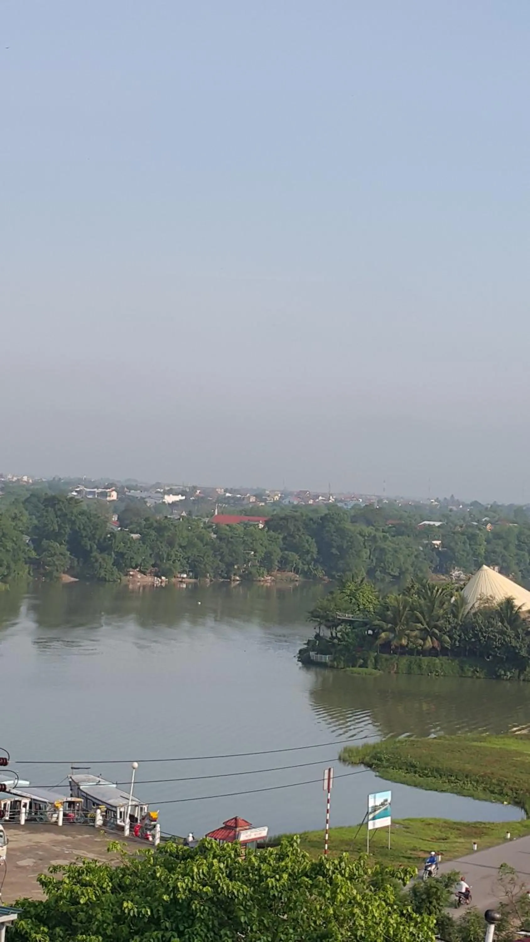 Facade/entrance in Than Thien - Friendly Hotel