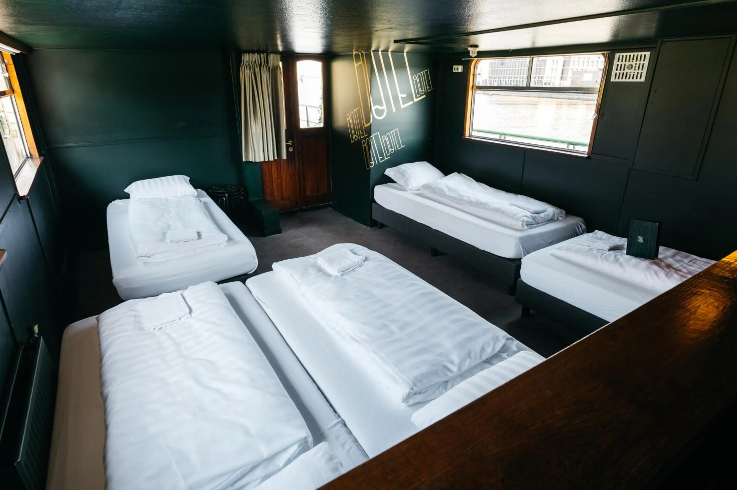 Bed in Botel Maastricht