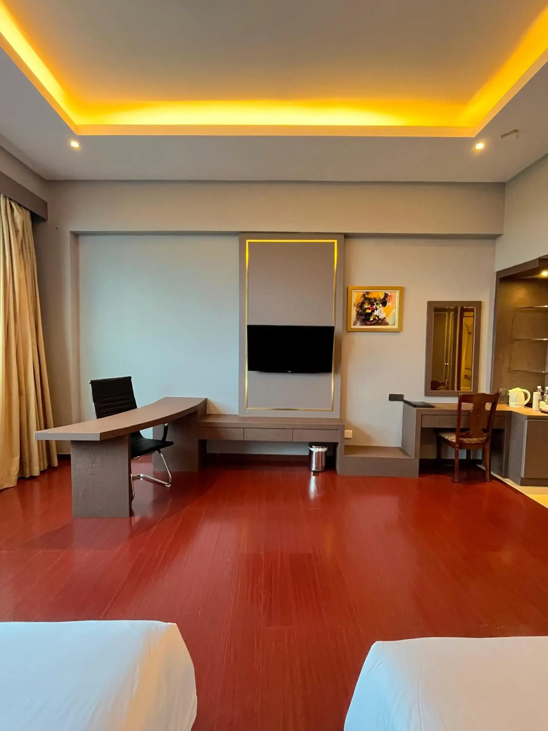 Bedroom in Golden View Hotel Bedroom in Golden View Hotel