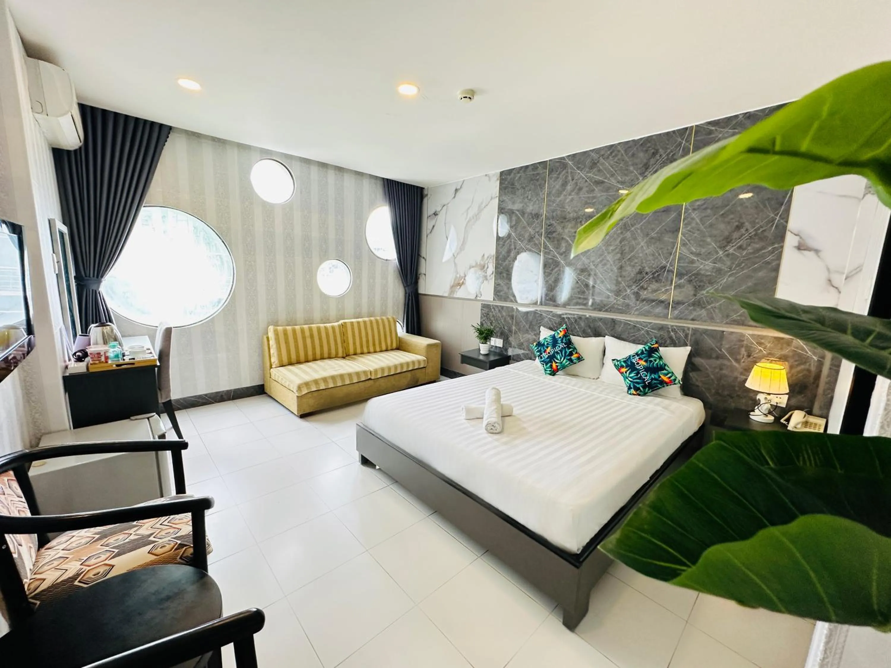 Photo of the whole room in Centana Ben Thanh Hotel