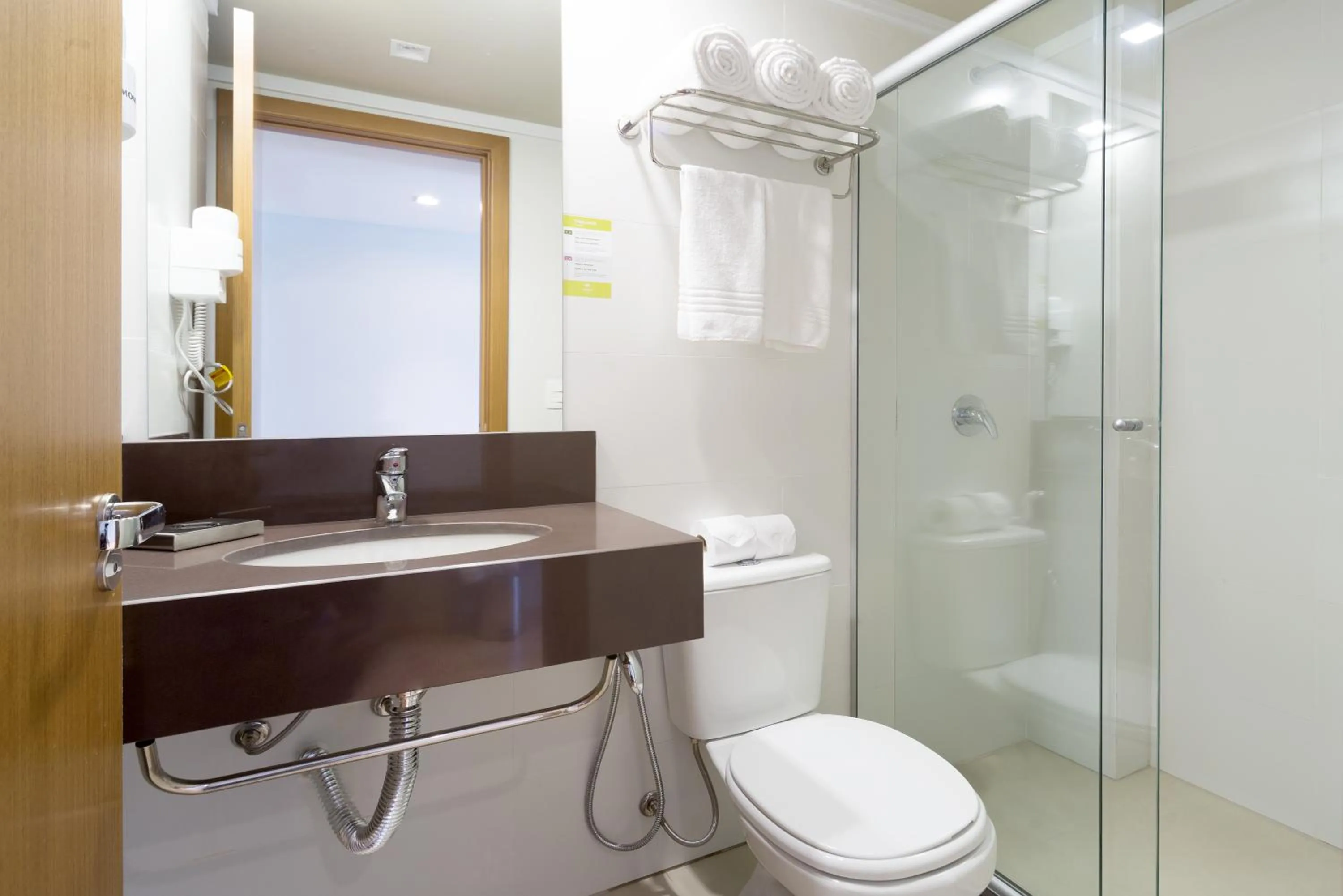 Bathroom in Hotel Laghetto Vivace