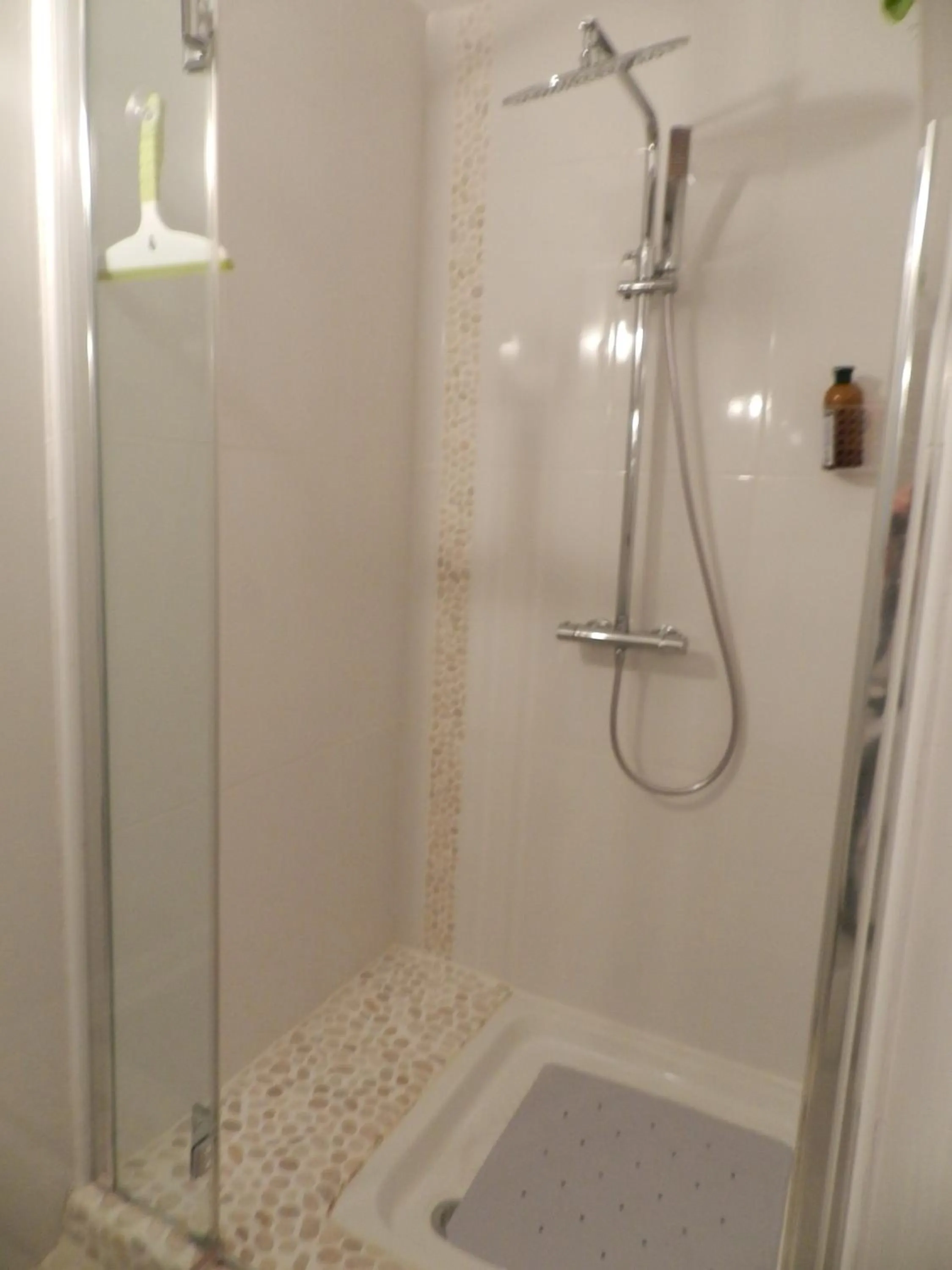 Bathroom in Le Pressoir