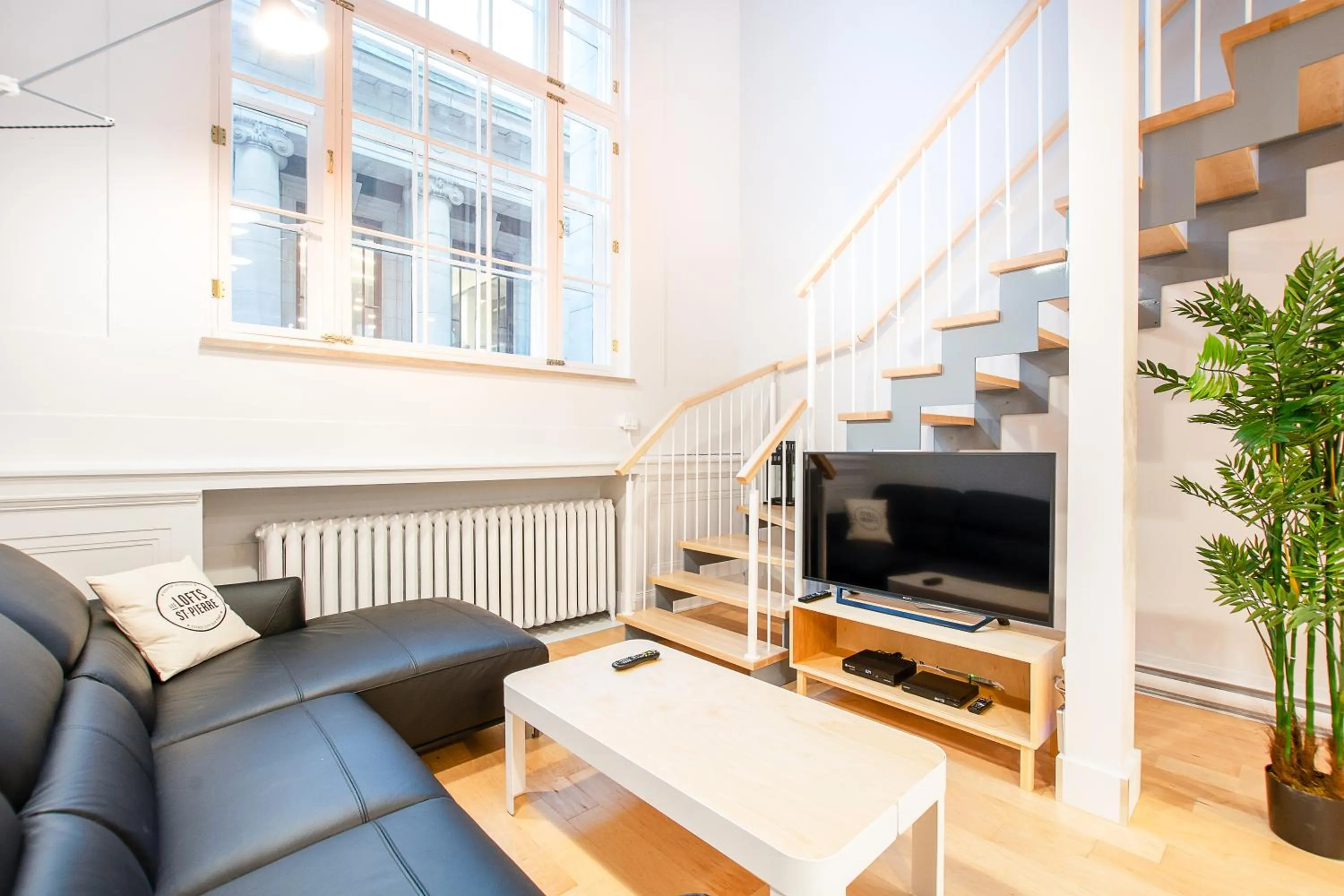 TV and multimedia in Les Lofts St-Pierre - Par Les Lofts Vieux-Québec