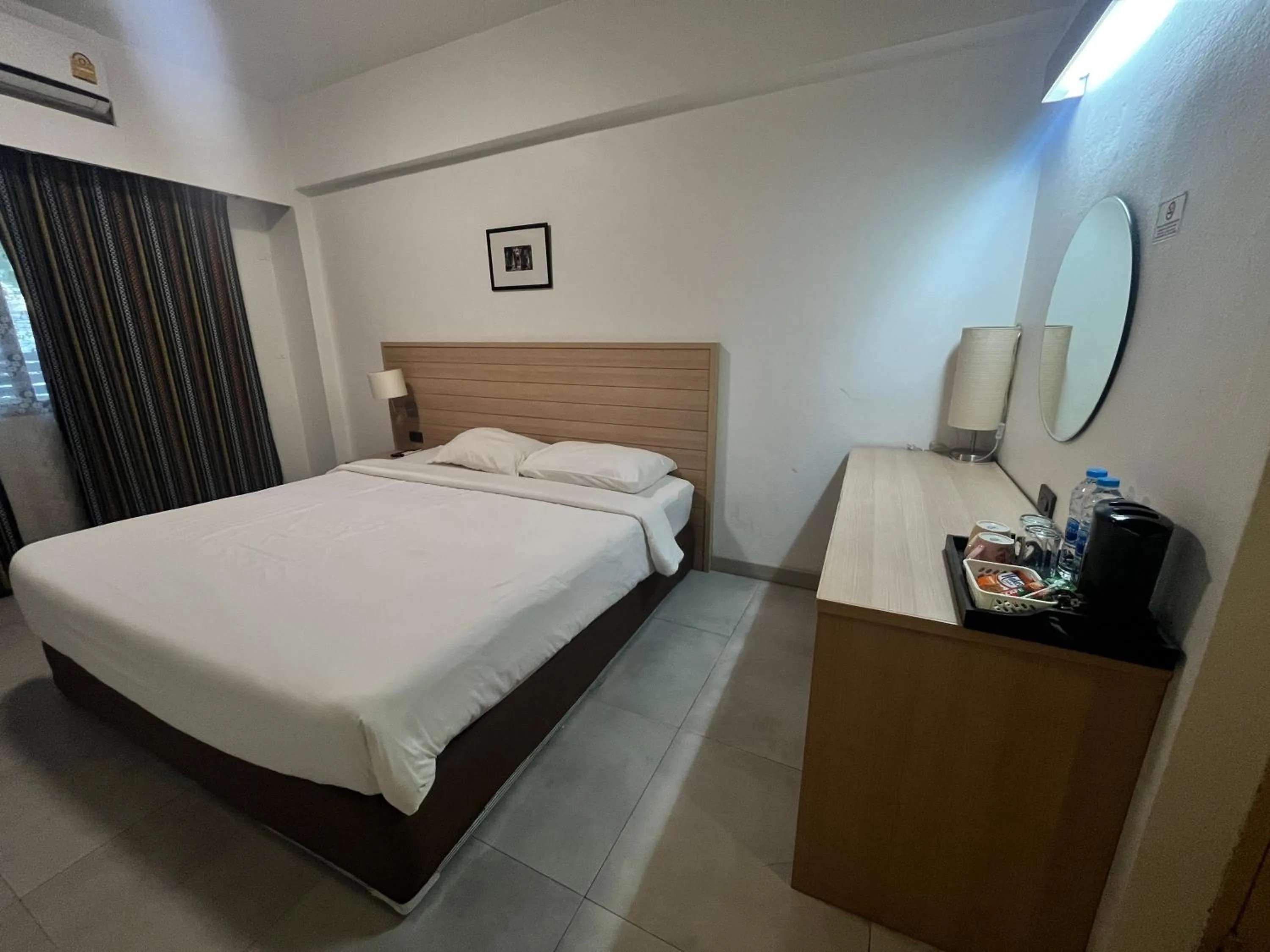 Bed in RCN Court & Inn