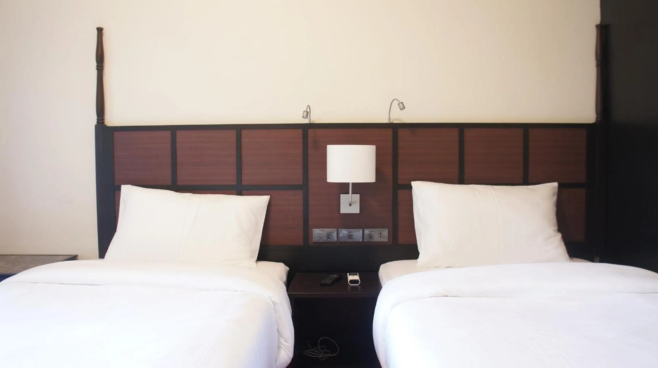 Bed in RCN Court & Inn