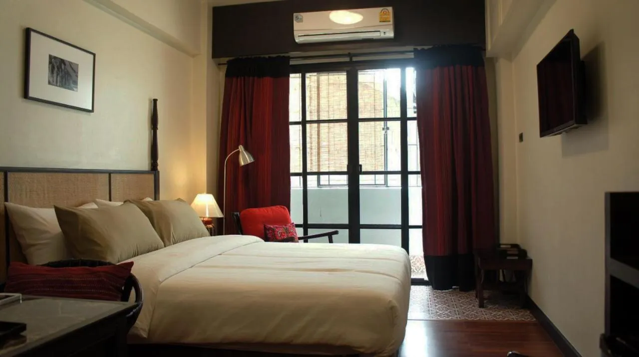 Bed in RCN Court & Inn