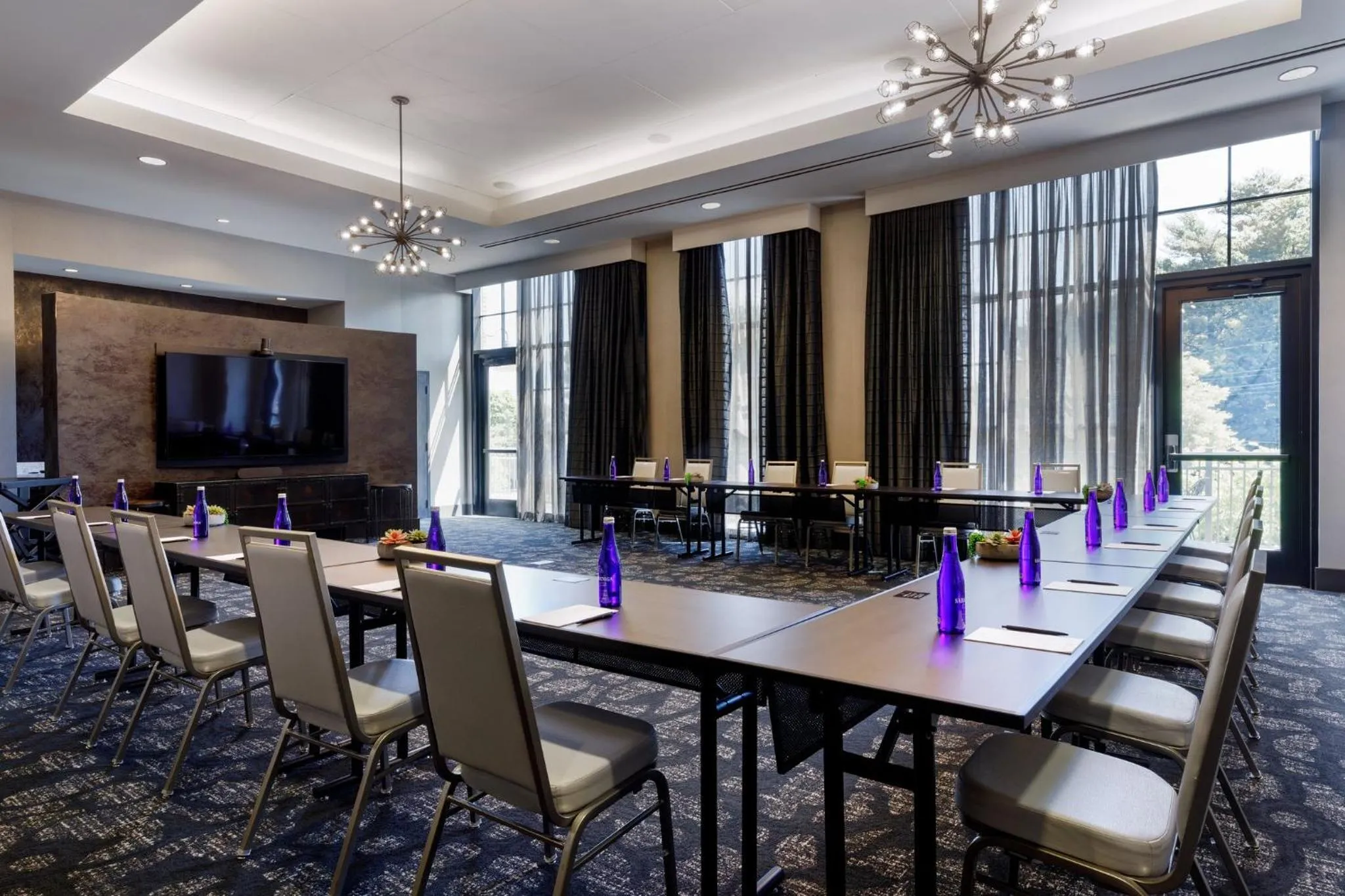 Meeting/conference room in Archer Hotel Boston/Burlington