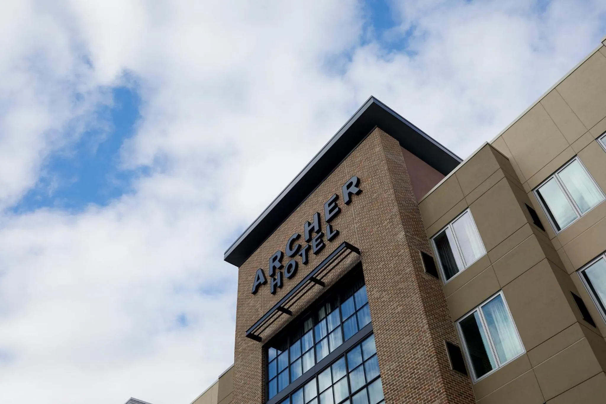 Property building in Archer Hotel Boston/Burlington