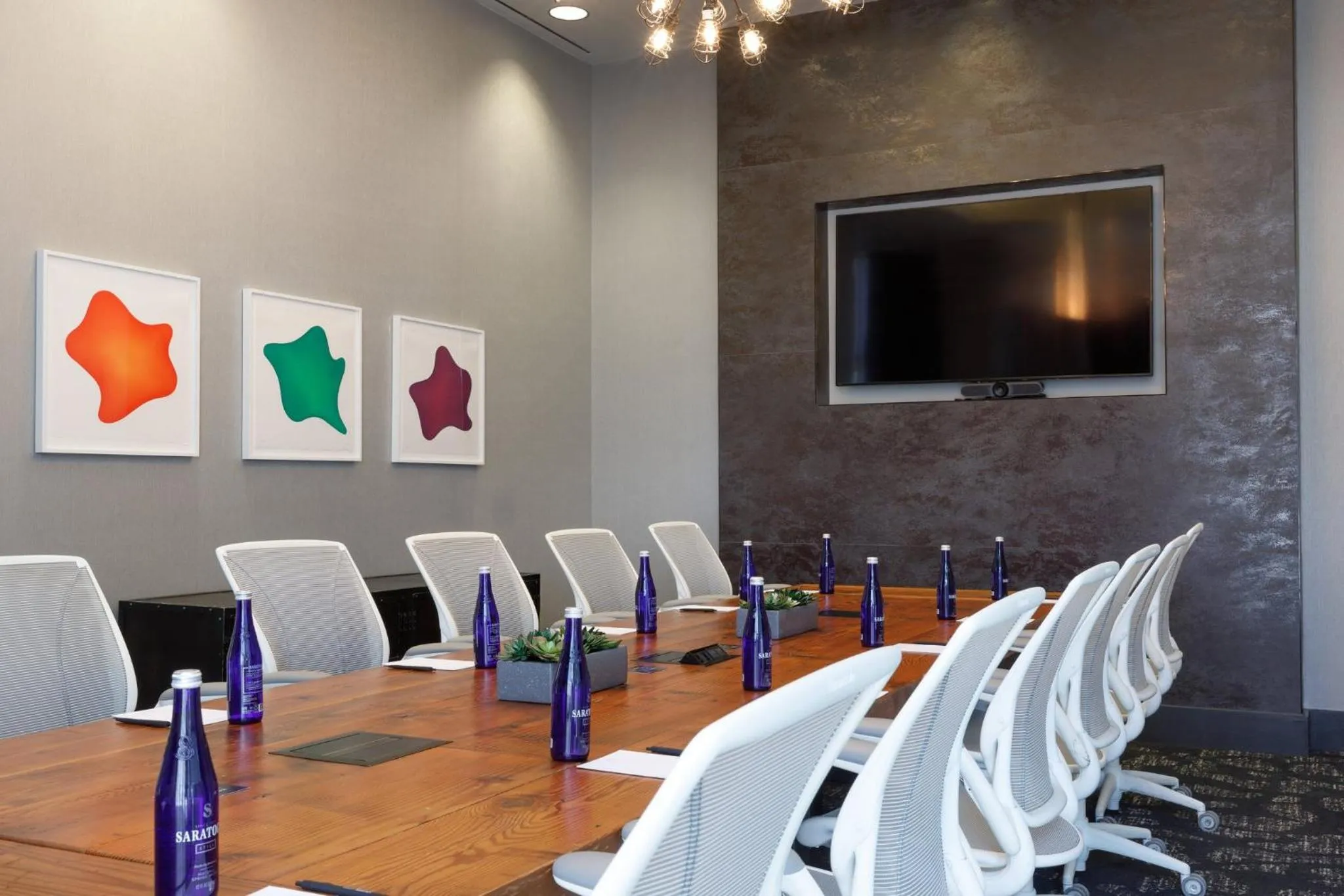 Meeting/conference room in Archer Hotel Boston/Burlington