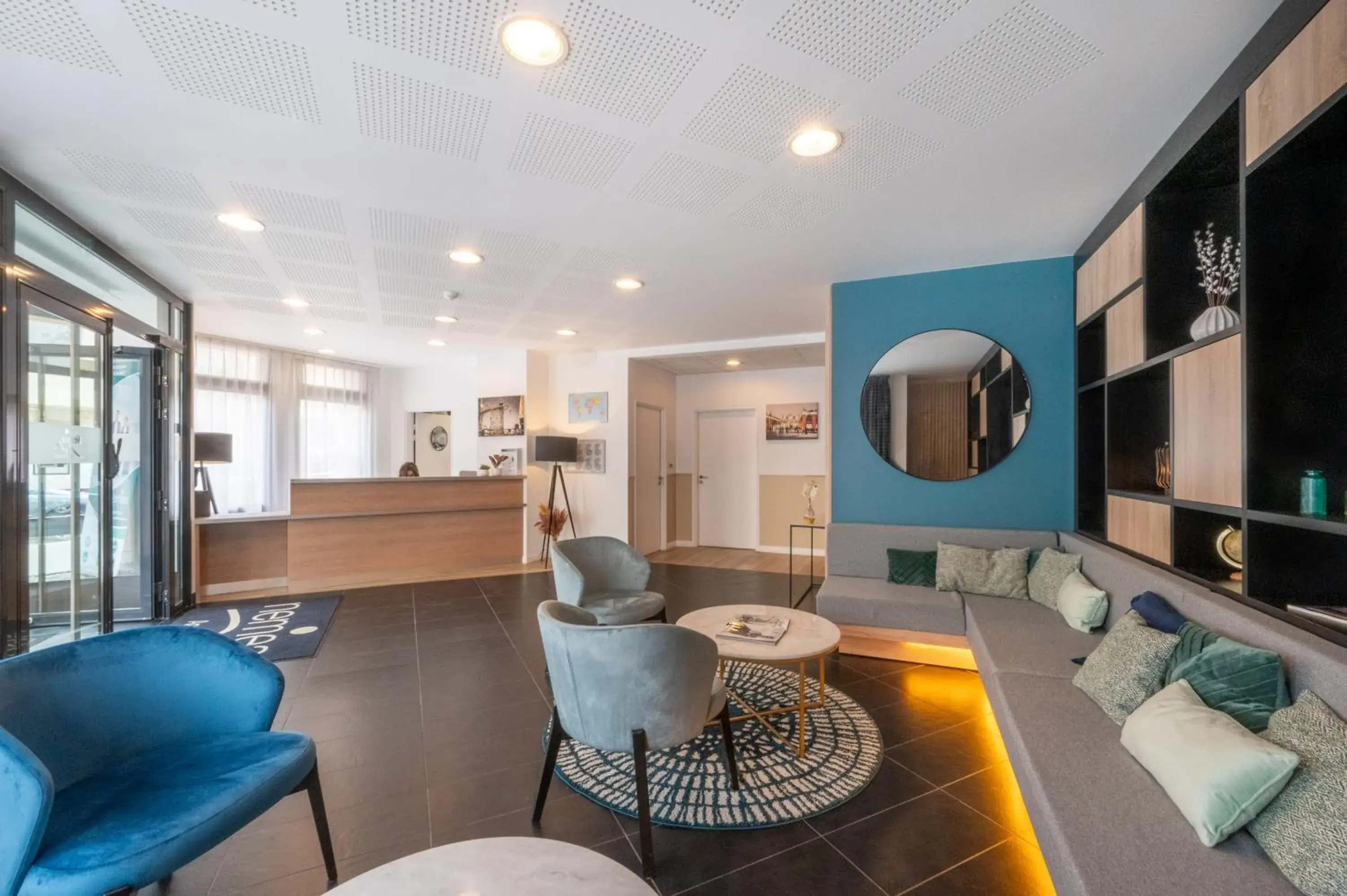 Lobby or reception in Nemea Appart Hotel Home Suite Nancy Centre Lobby or reception in Nemea Appart Hotel Home Suite Nancy Centre