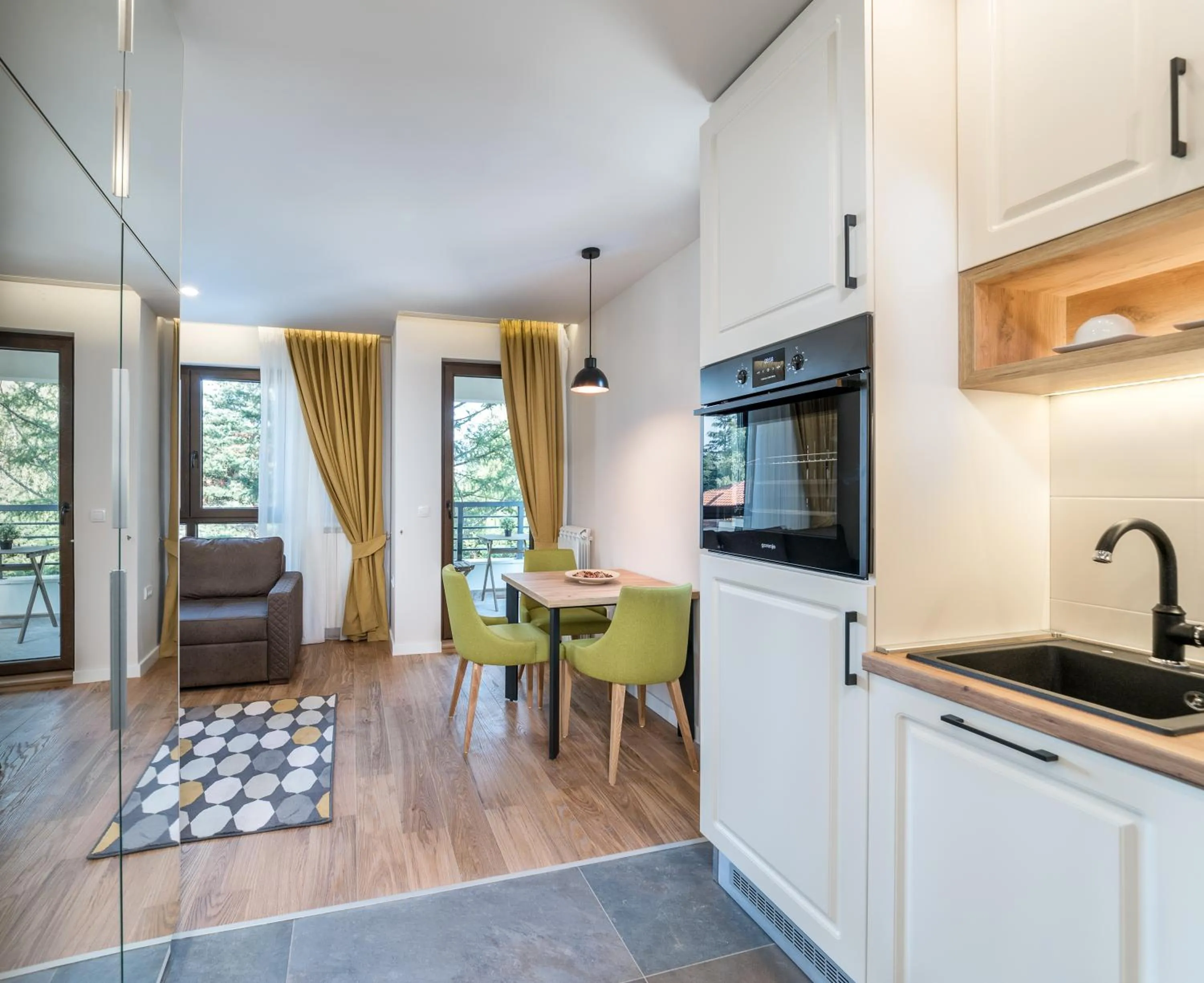 Kitchen or kitchenette in Vip Casa Club Zlatibor