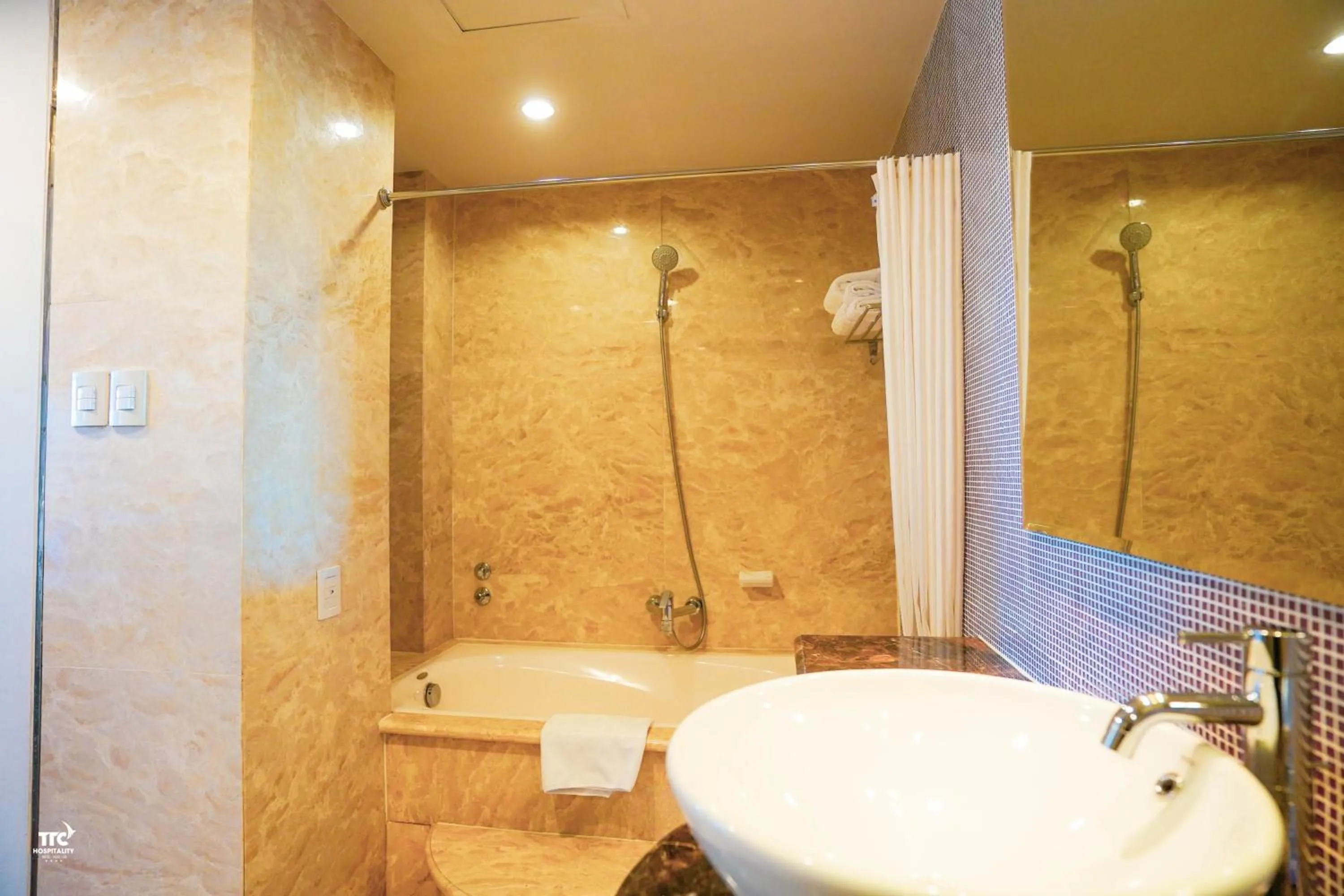 TTC Hotel - Ngoc Lan