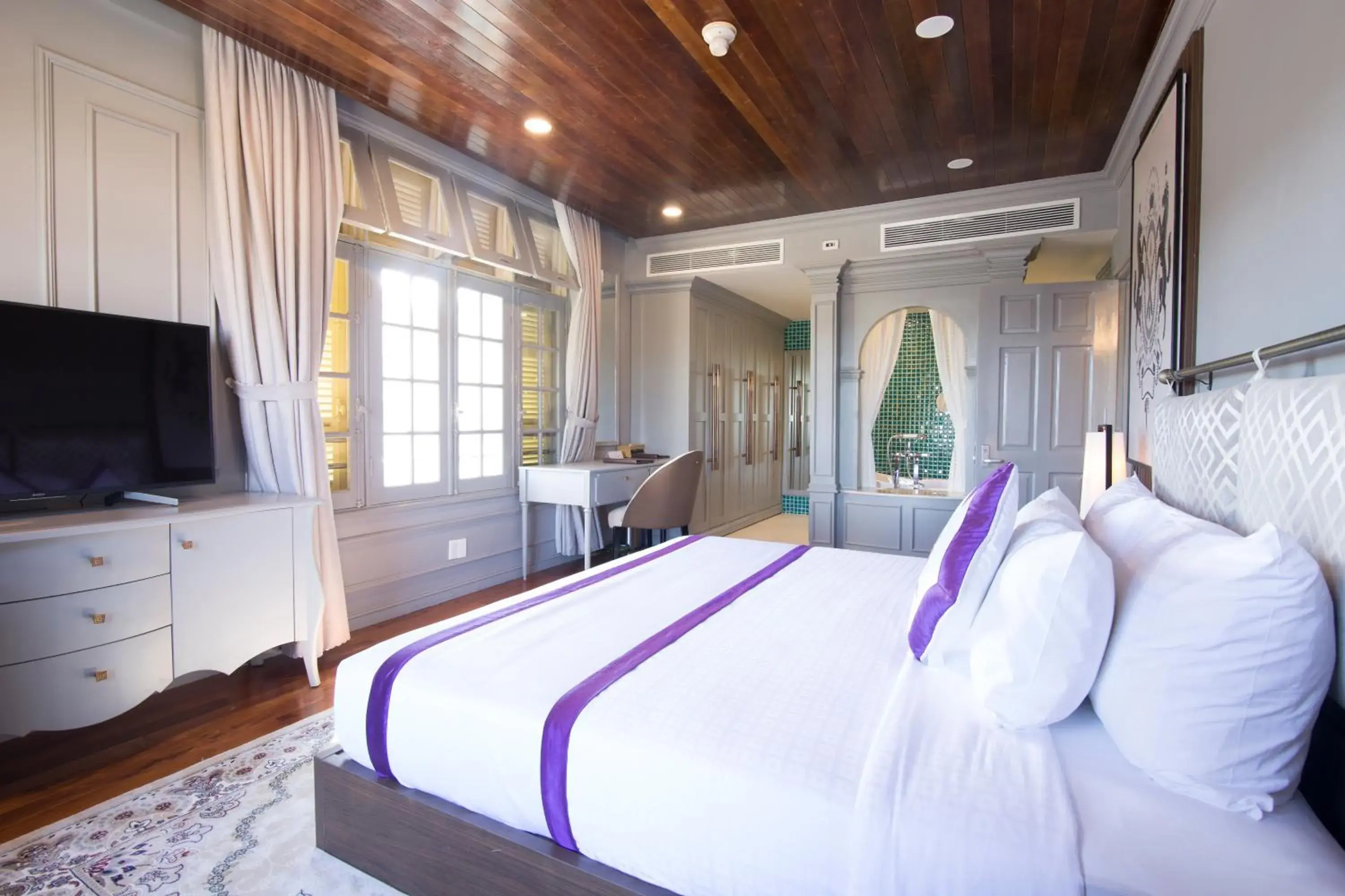 Photo of the whole room, Bed in TTC Hotel - Ngoc Lan Photo of the whole room, Bed in TTC Hotel - Ngoc Lan