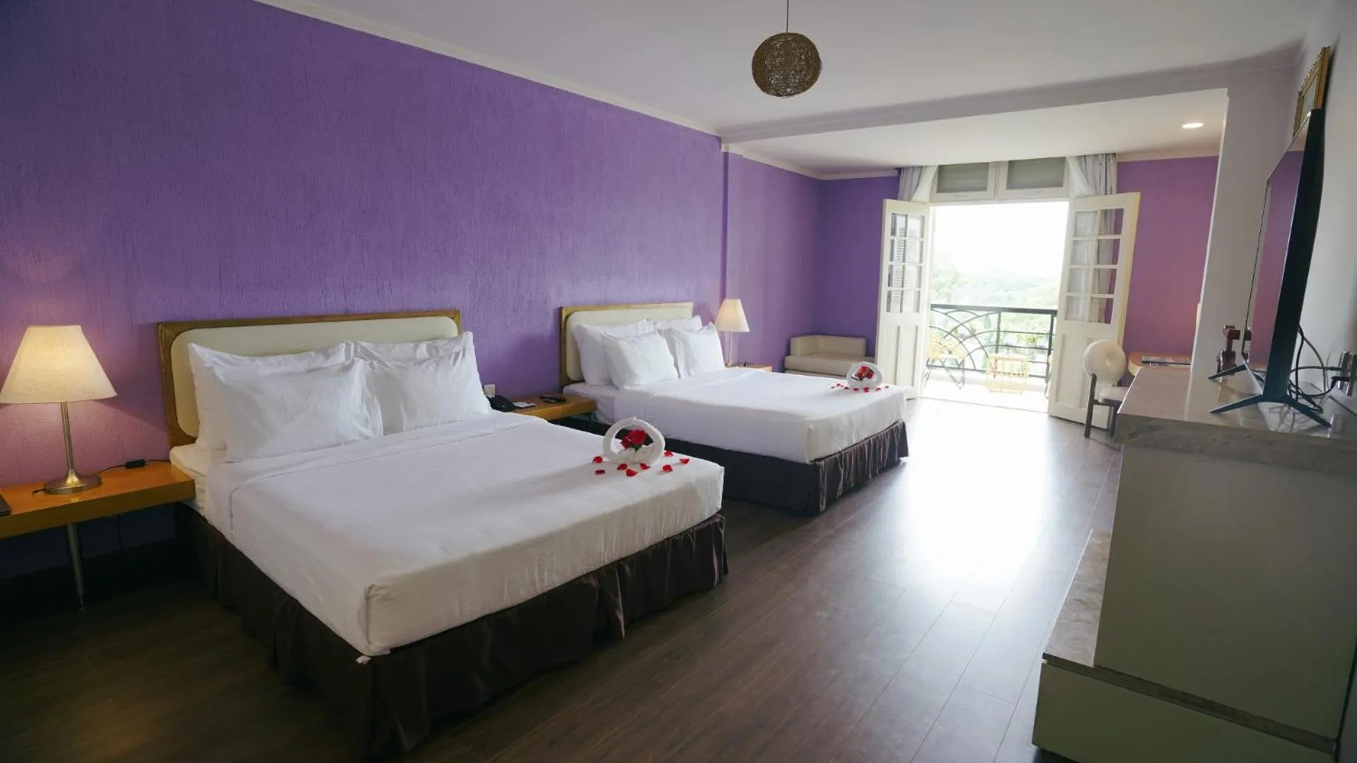 Bed in TTC Hotel - Ngoc Lan