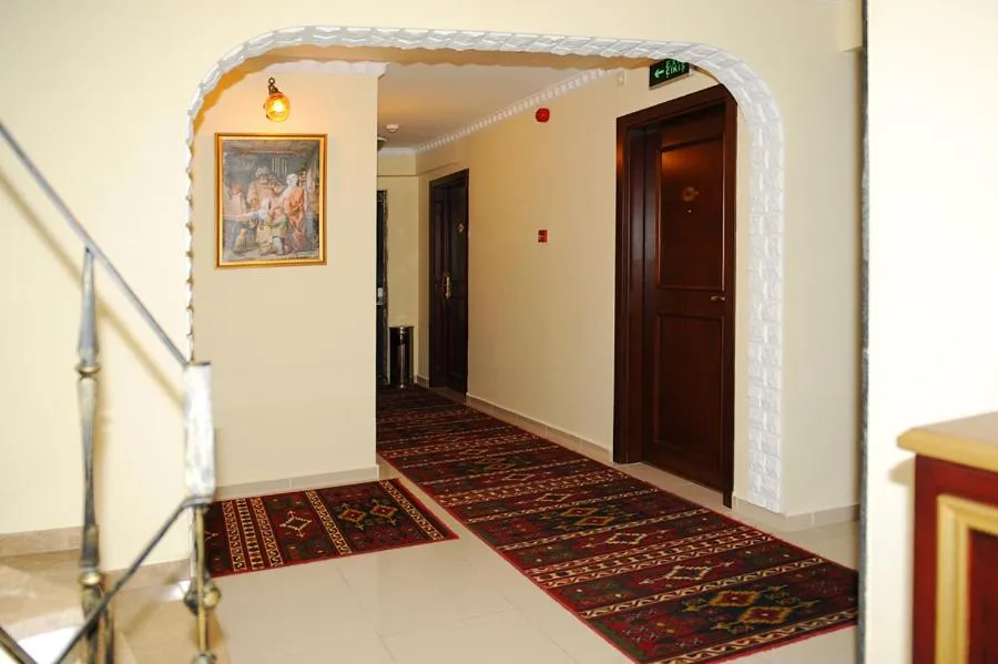 Decorative detail in Hotel Grand Umit