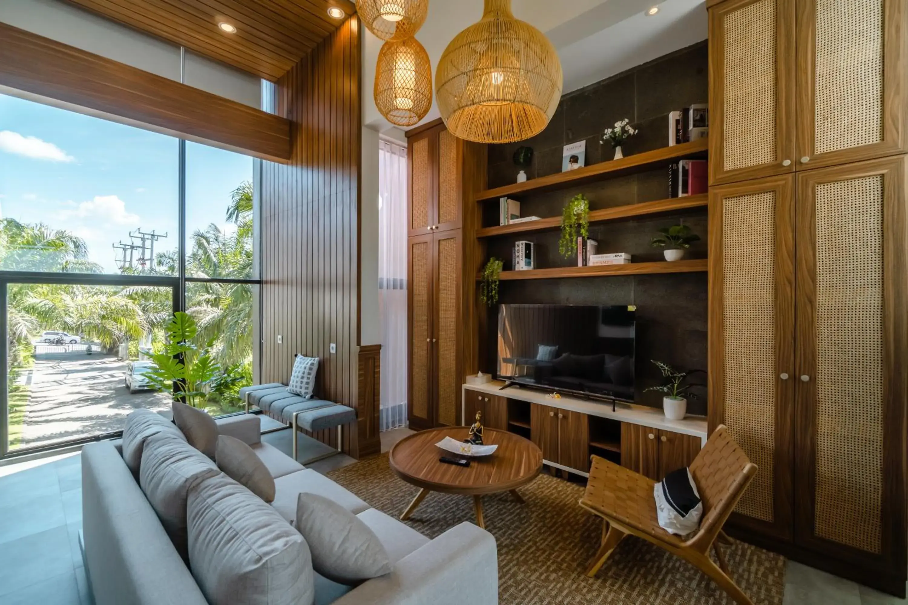 Executive - Two-Bedroom Pool Villa - Free Access to Canna Beach Club in Nusa Dua Bay View Villas Executive - Two-Bedroom Pool Villa - Free Access to Canna Beach Club in Nusa Dua Bay View Villas
