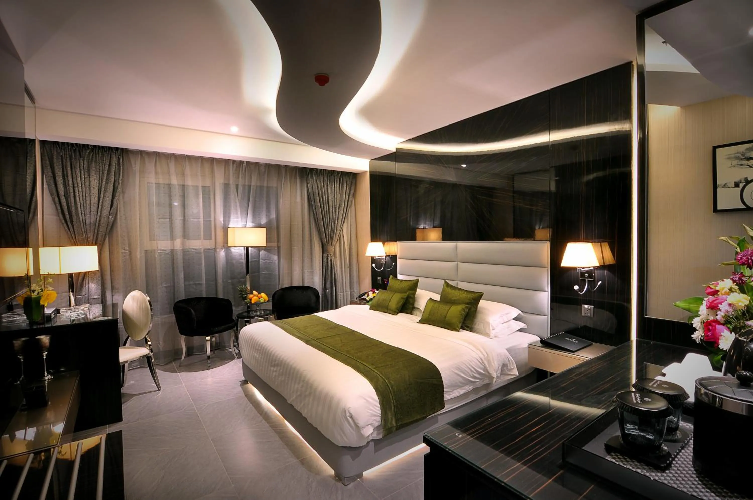 Bedroom, Bed in Frsan Palace Hotel