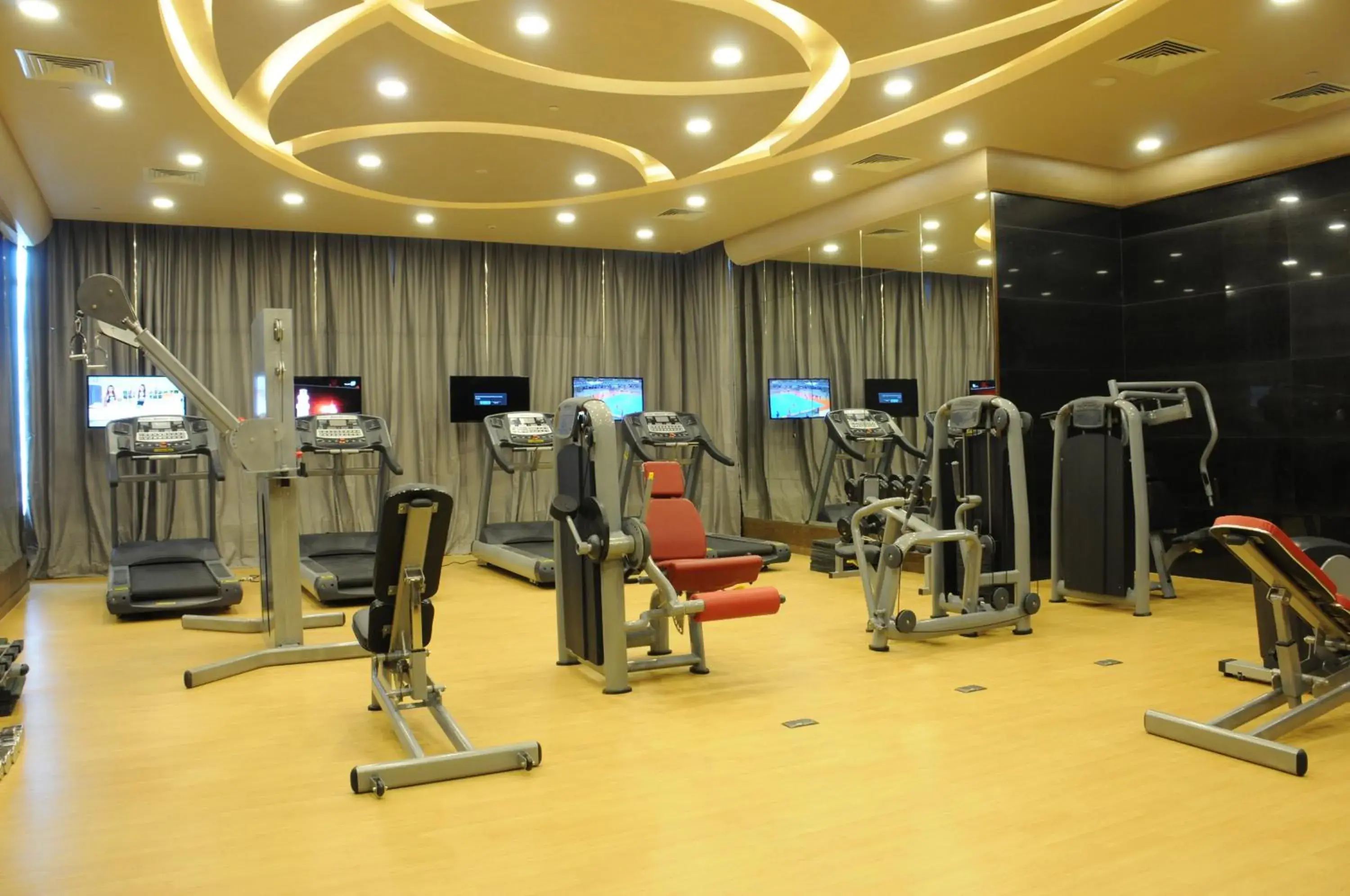 Fitness centre/facilities in Frsan Palace Hotel Fitness centre/facilities in Frsan Palace Hotel
