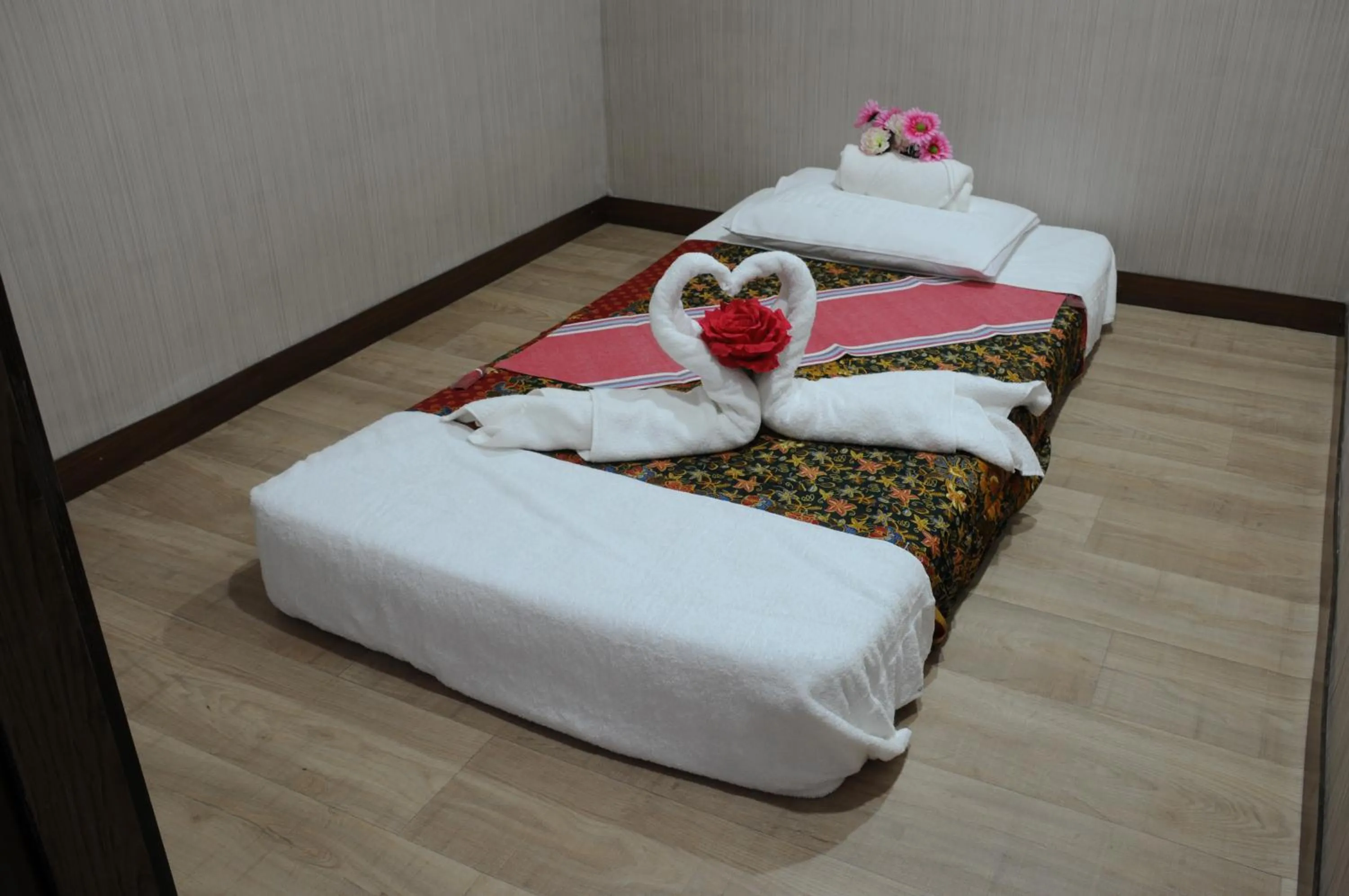 Spa and wellness centre/facilities, Bed in Frsan Palace Hotel