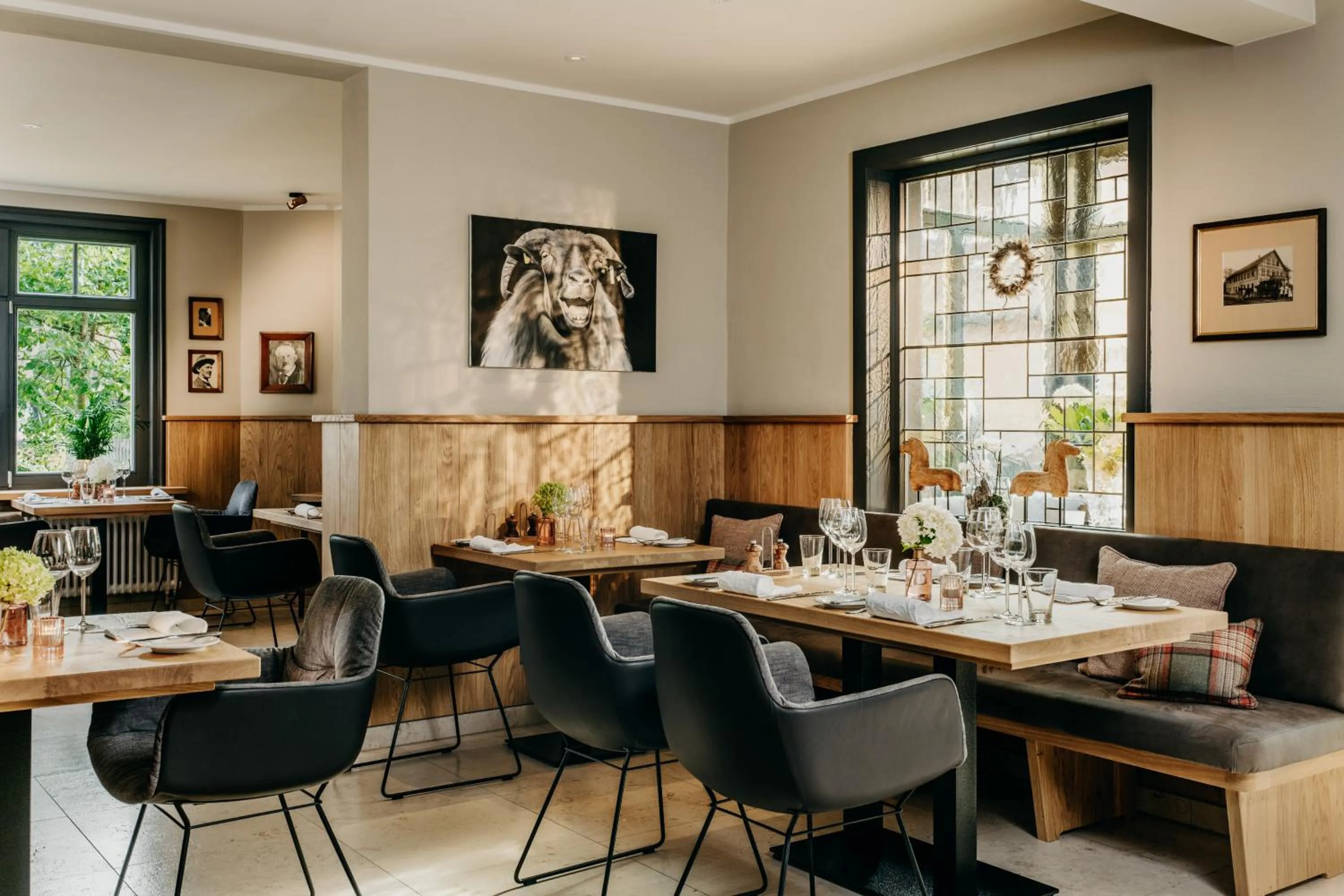 Restaurant/places to eat in Niemeyers Romantik Posthotel