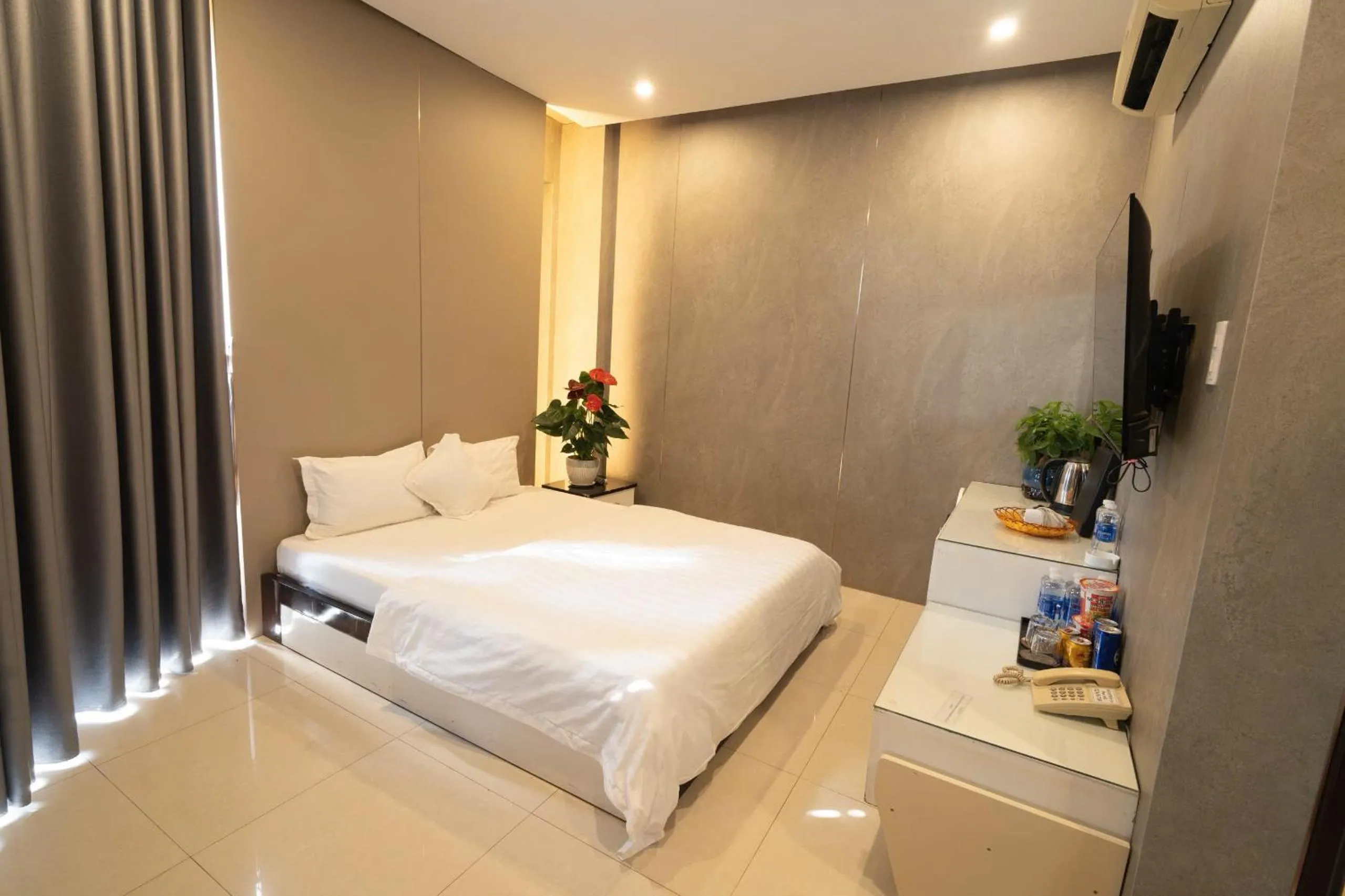 Bed in Ngoc Se Hotel