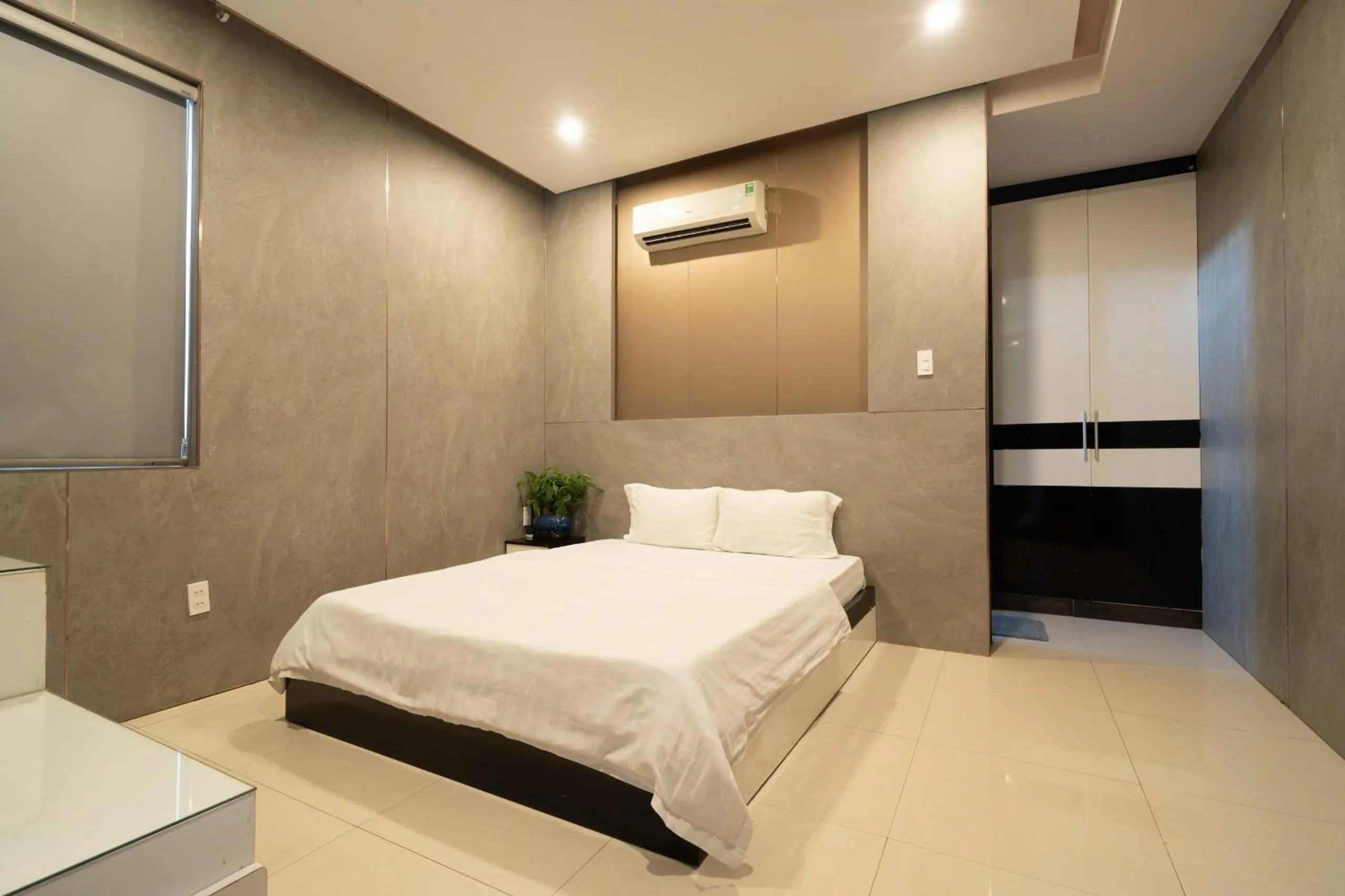 Bed in Ngoc Se Hotel