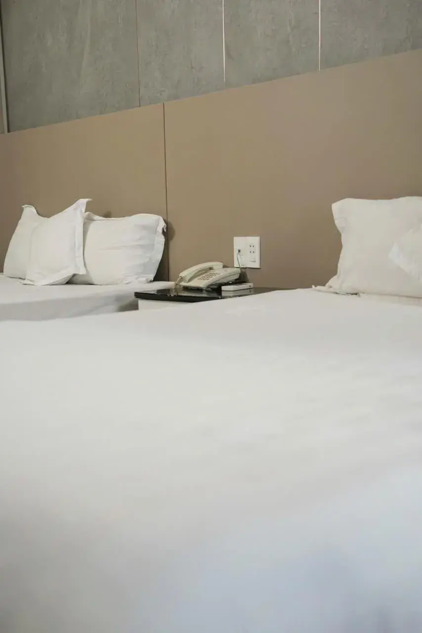 Bed in Ngoc Se Hotel Bed in Ngoc Se Hotel