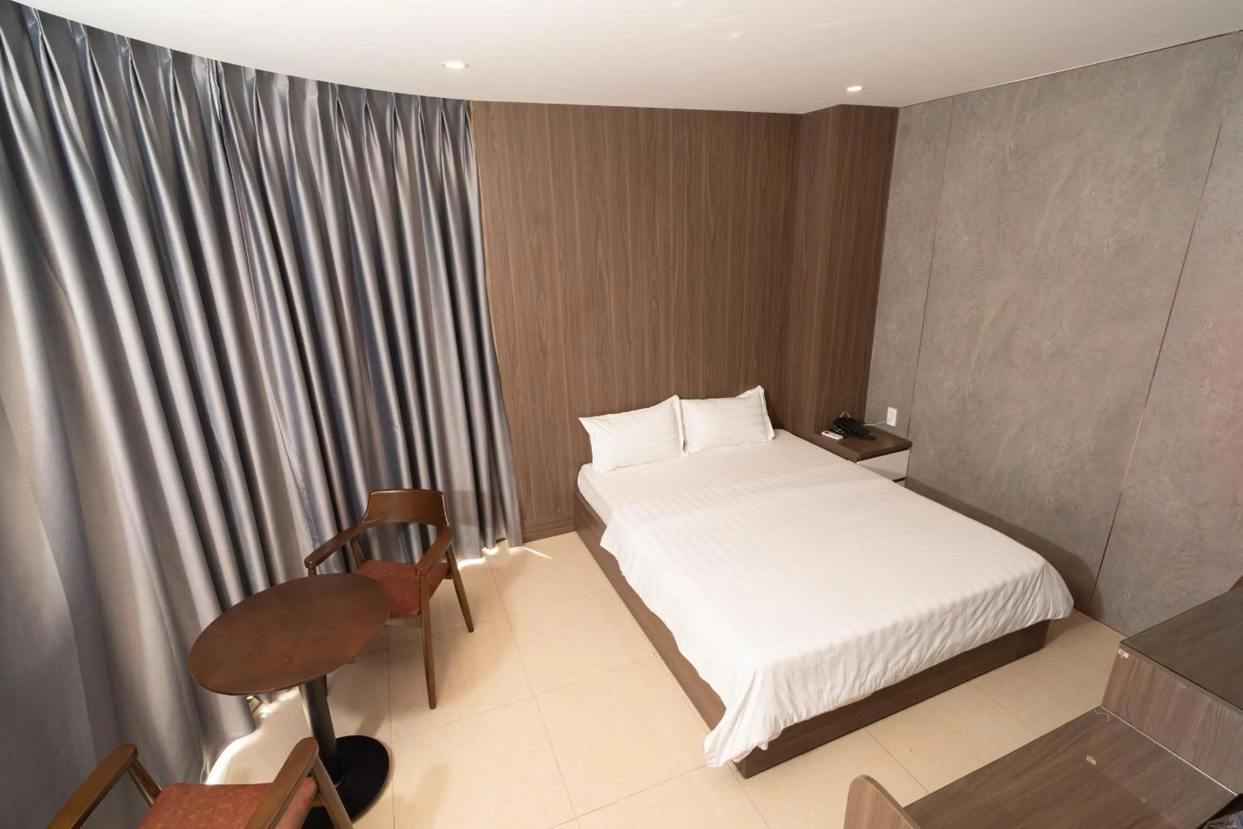 Bed in Ngoc Se Hotel