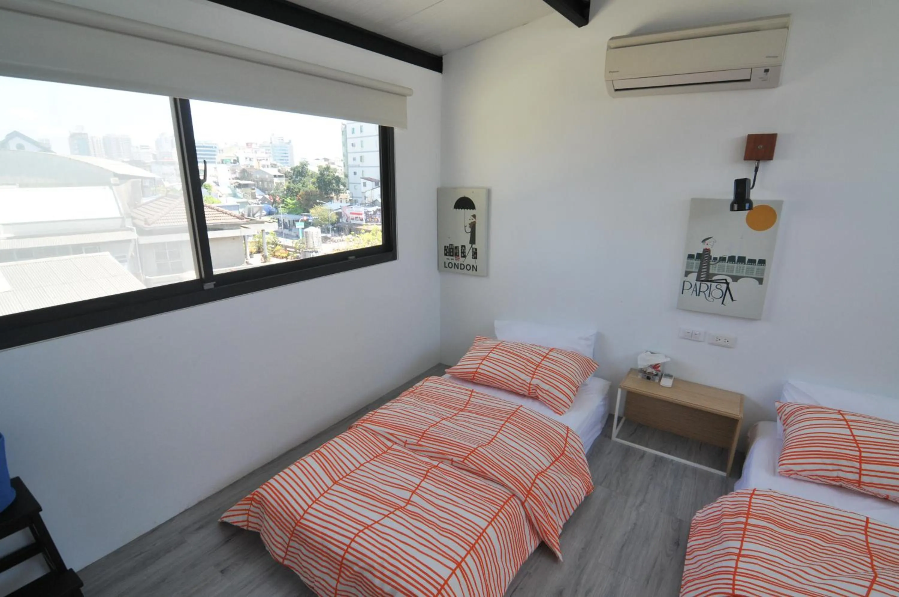 bunk bed, Bed in Avery case