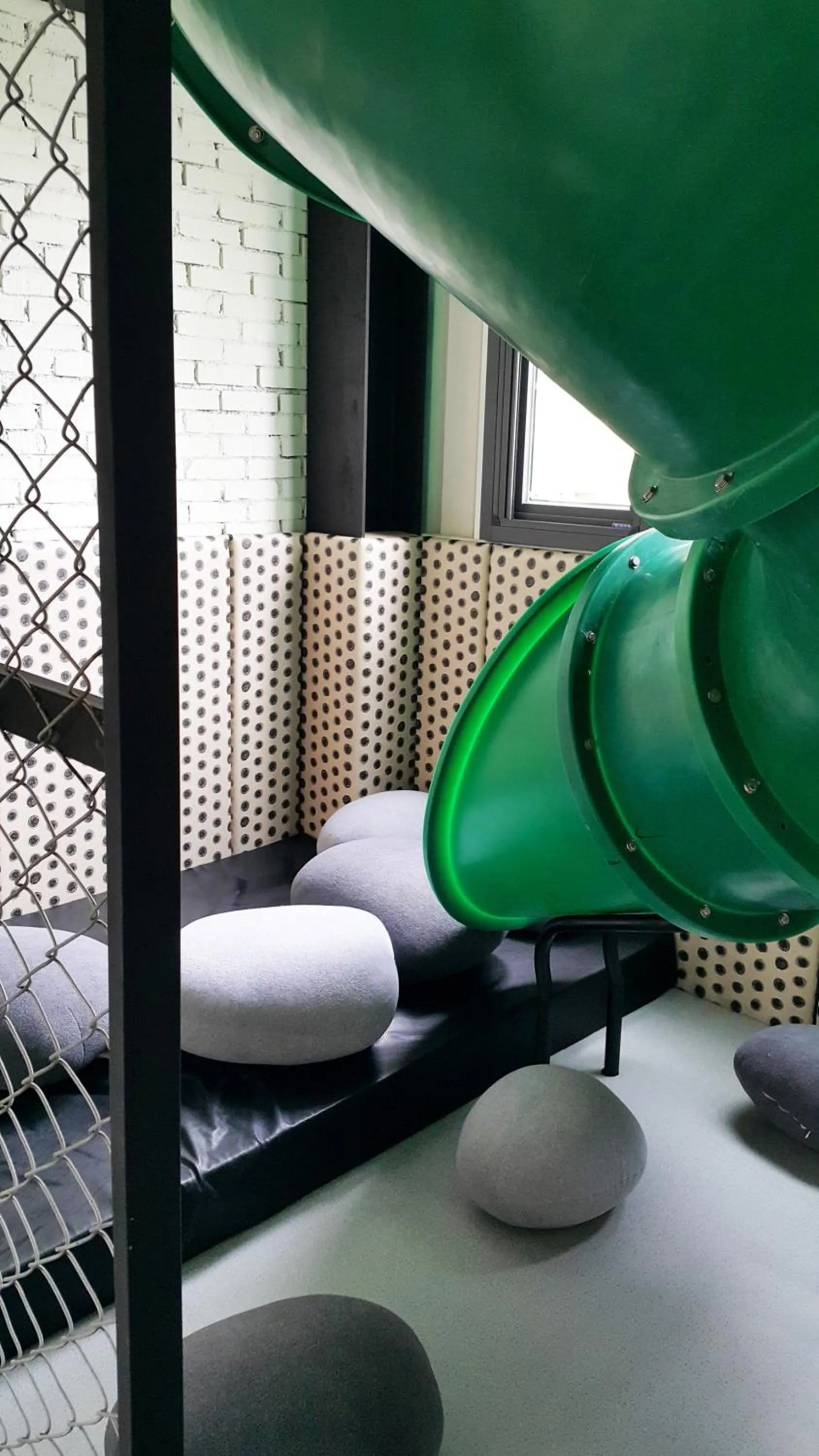 Game Room in Avery case