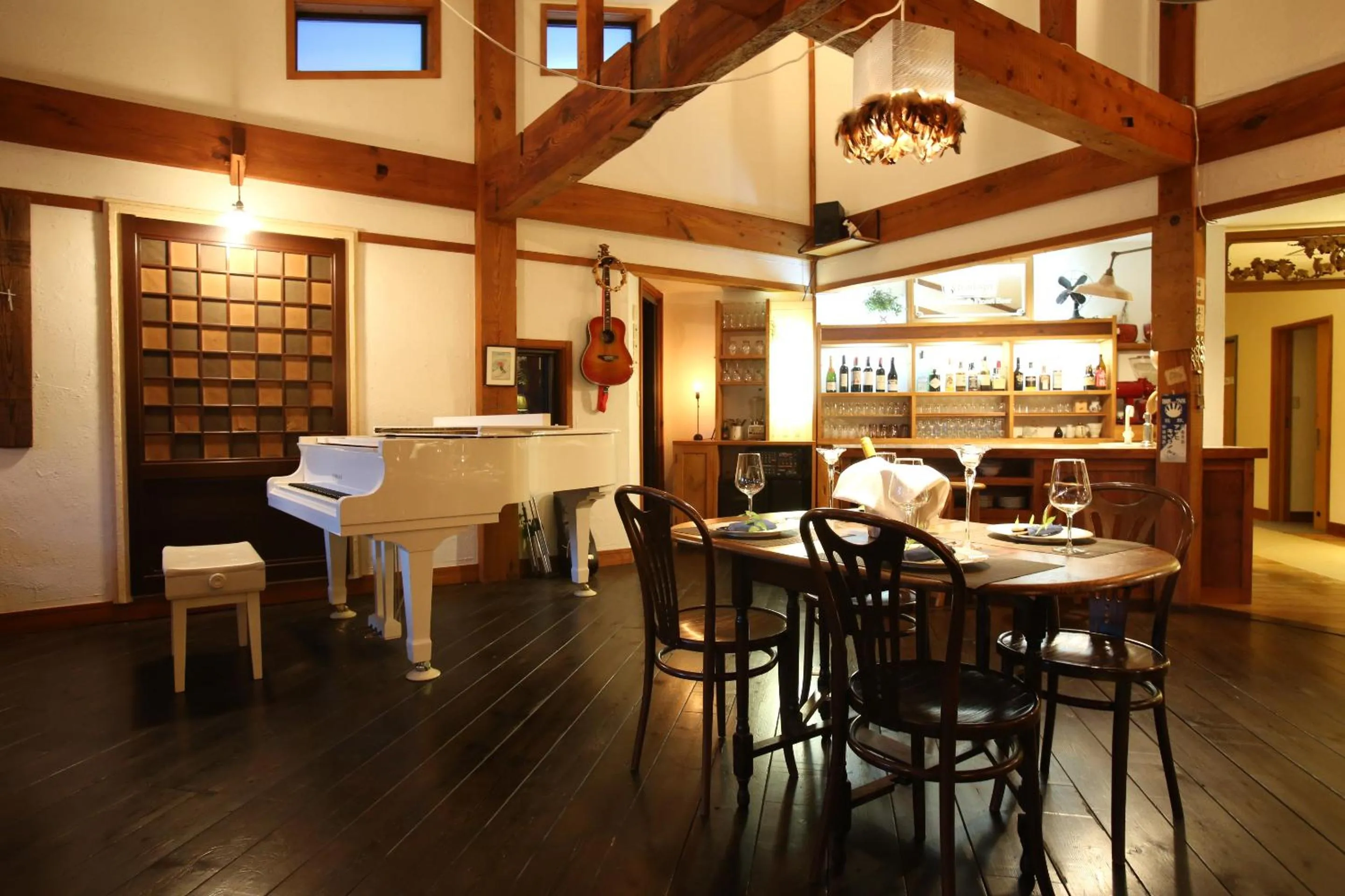 Restaurant/places to eat in Momiji