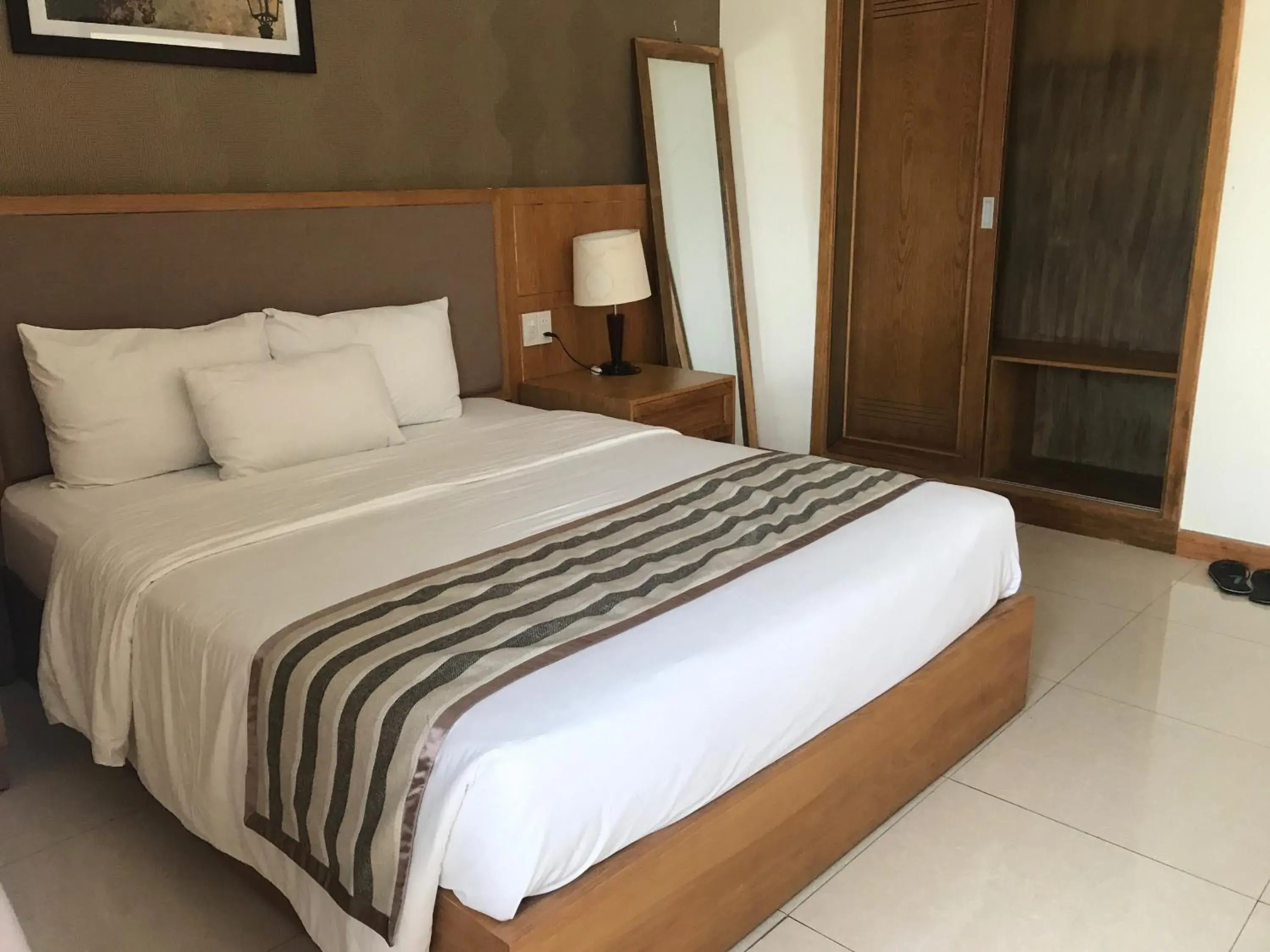 Bed in Elegant Hotel Bed in Elegant Hotel