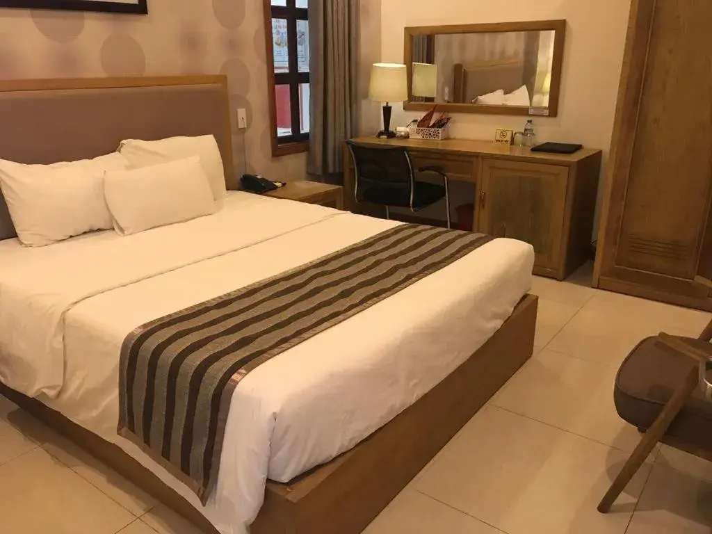 Bed in Elegant Hotel Bed in Elegant Hotel