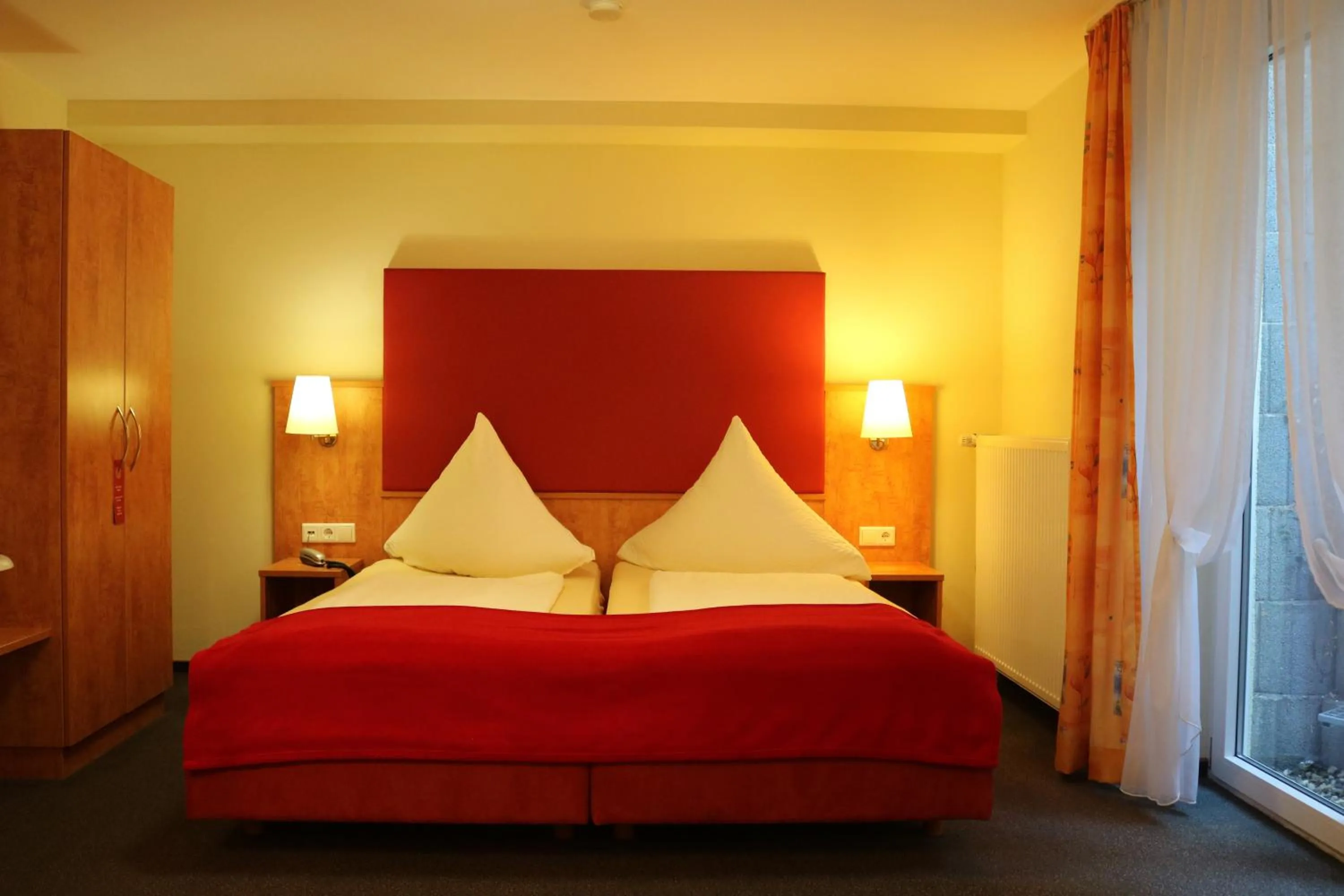 Bedroom, Bed in Hotel Häfner