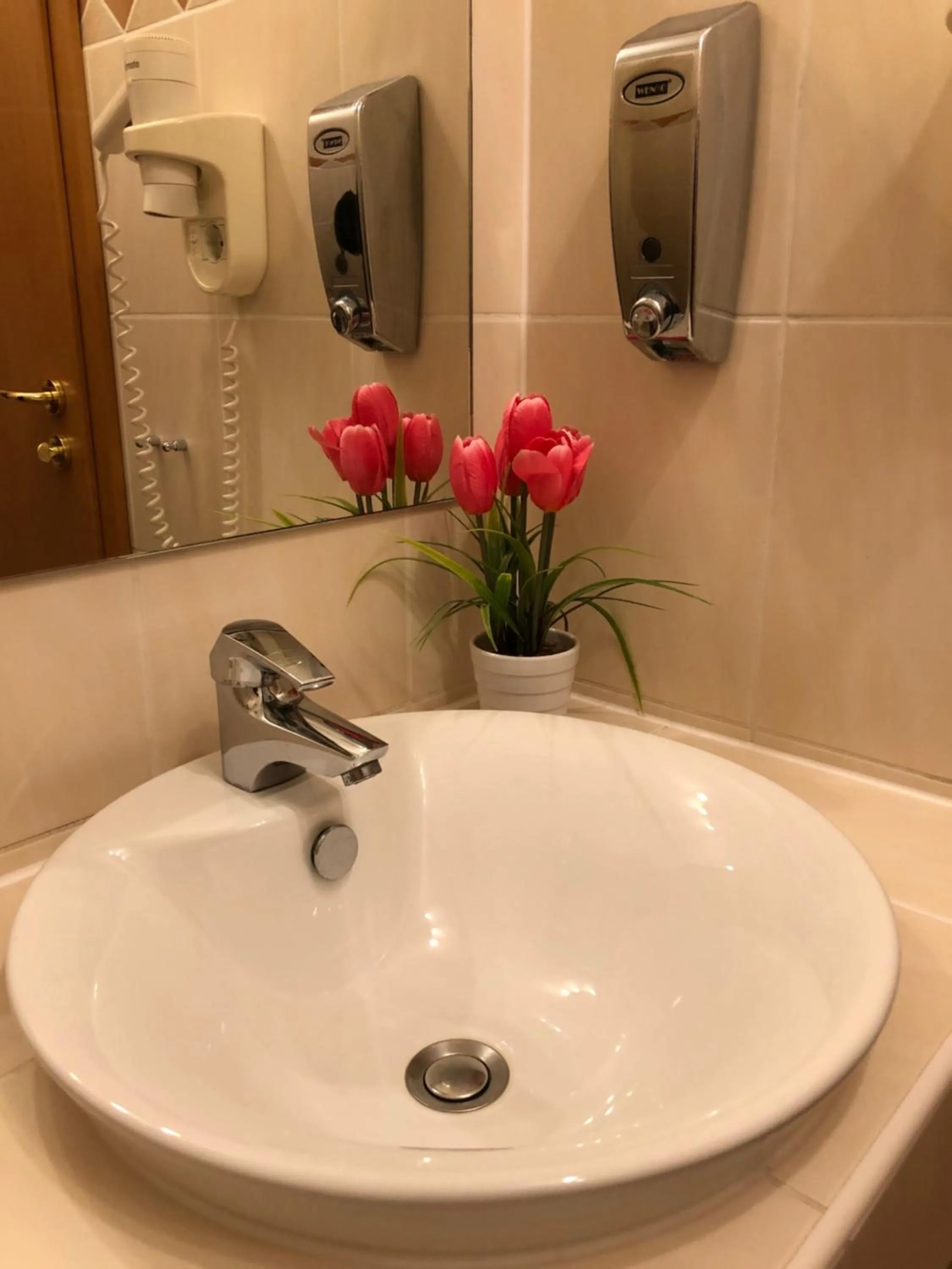 Bathroom in Hotel Häfner