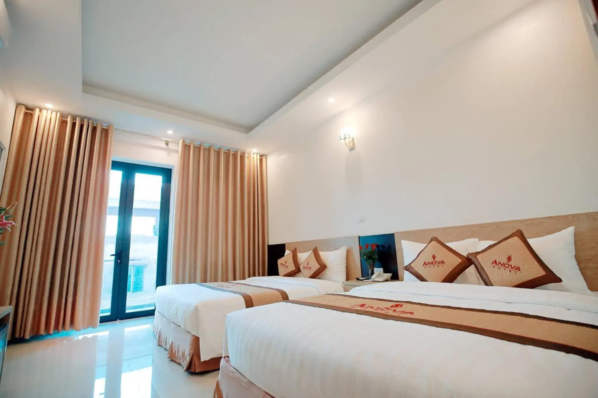 Bed in Anova Airport Hotel - Convenient & Friendly Bed in Anova Airport Hotel - Convenient & Friendly