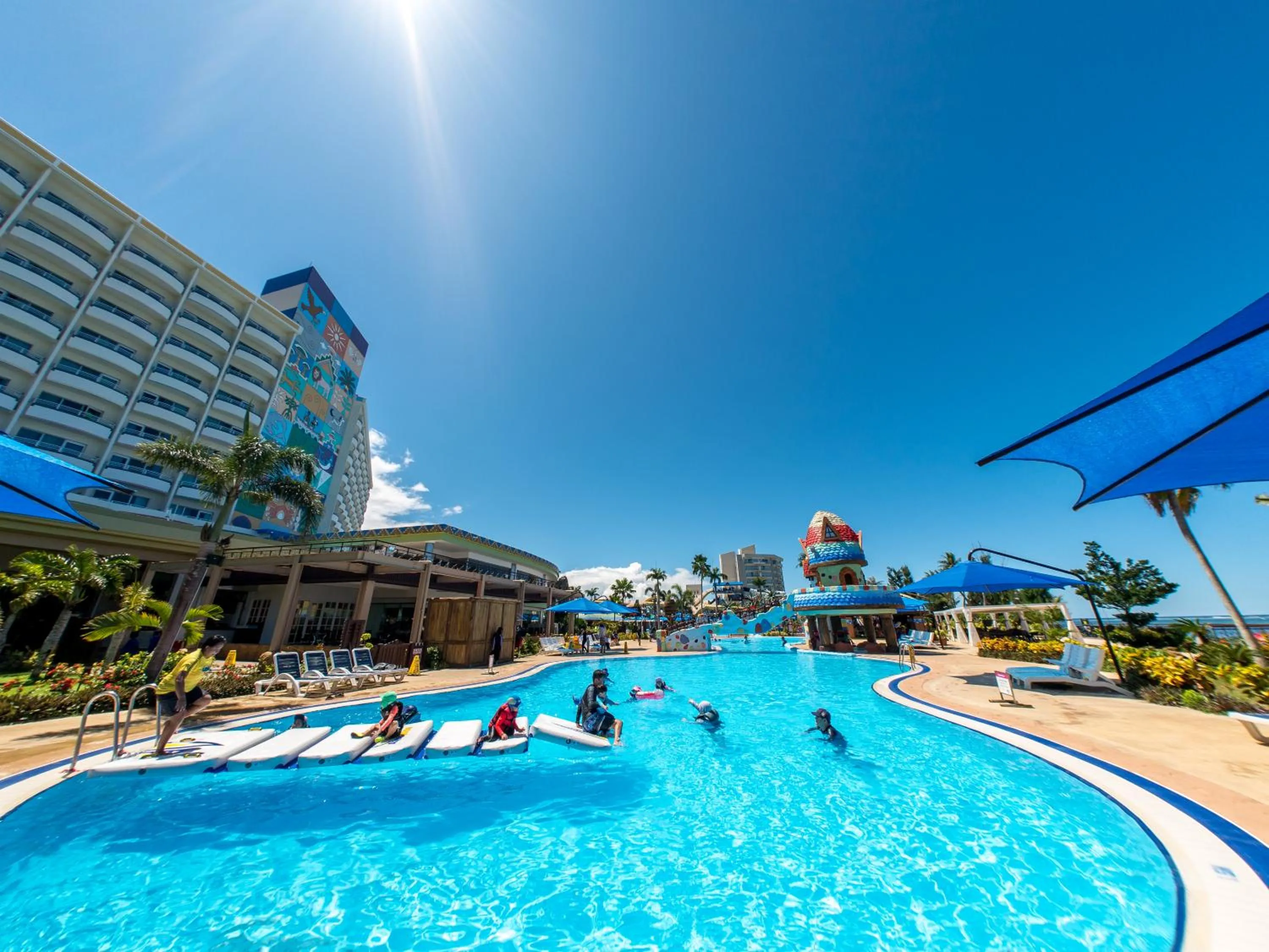 Swimming pool in Saipan World Resort