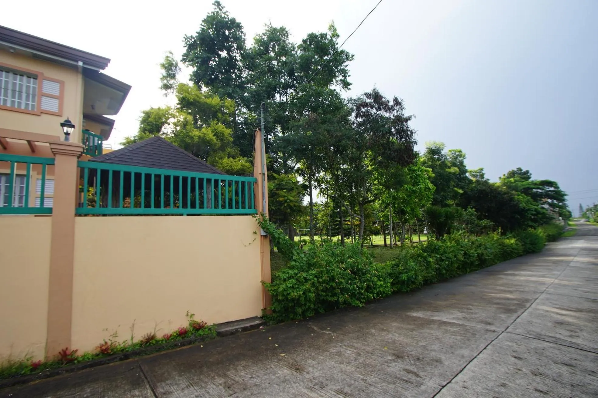 Street view in Charming Tagaytay Vacation Home