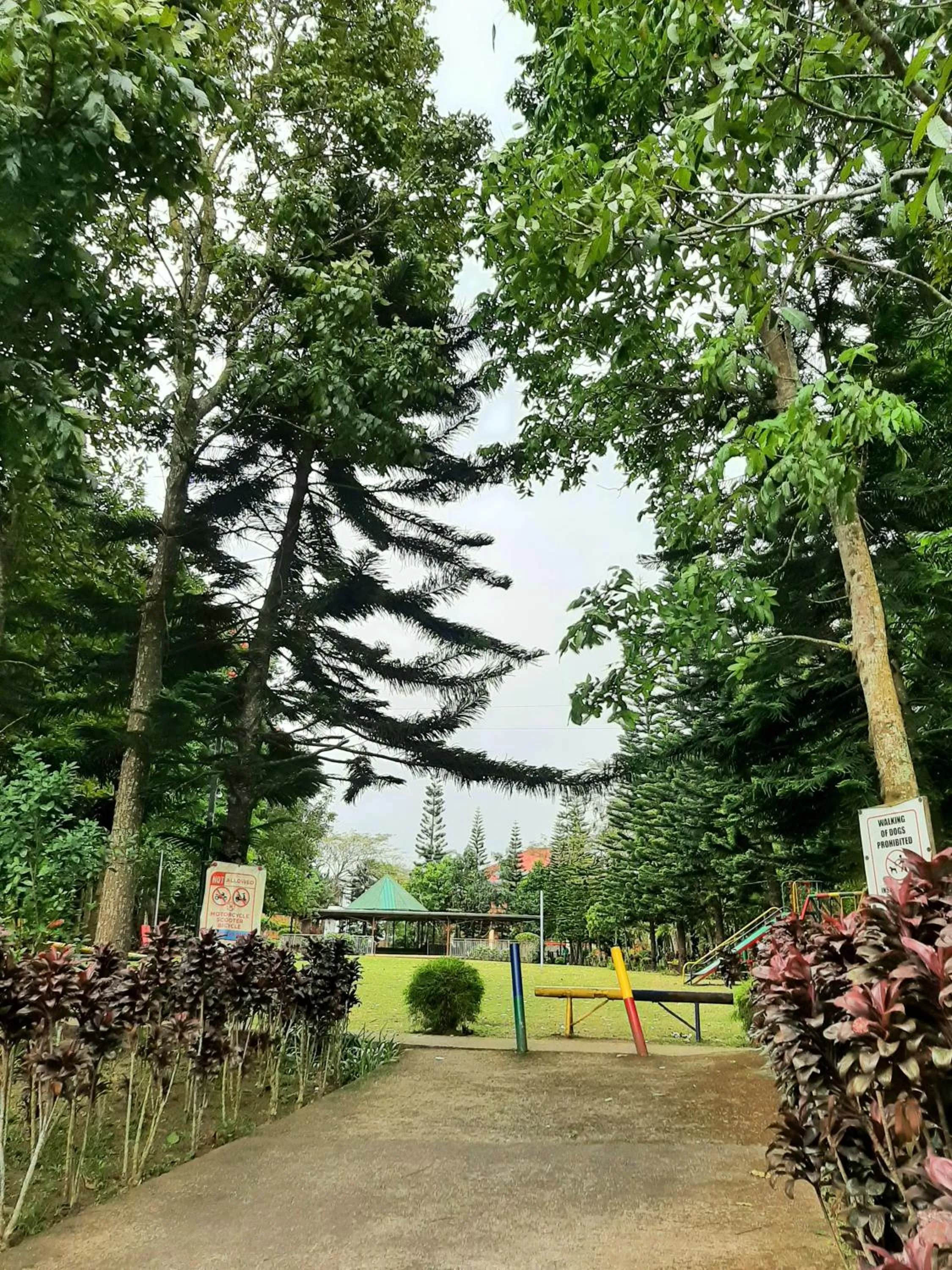 Charming Tagaytay Vacation Home