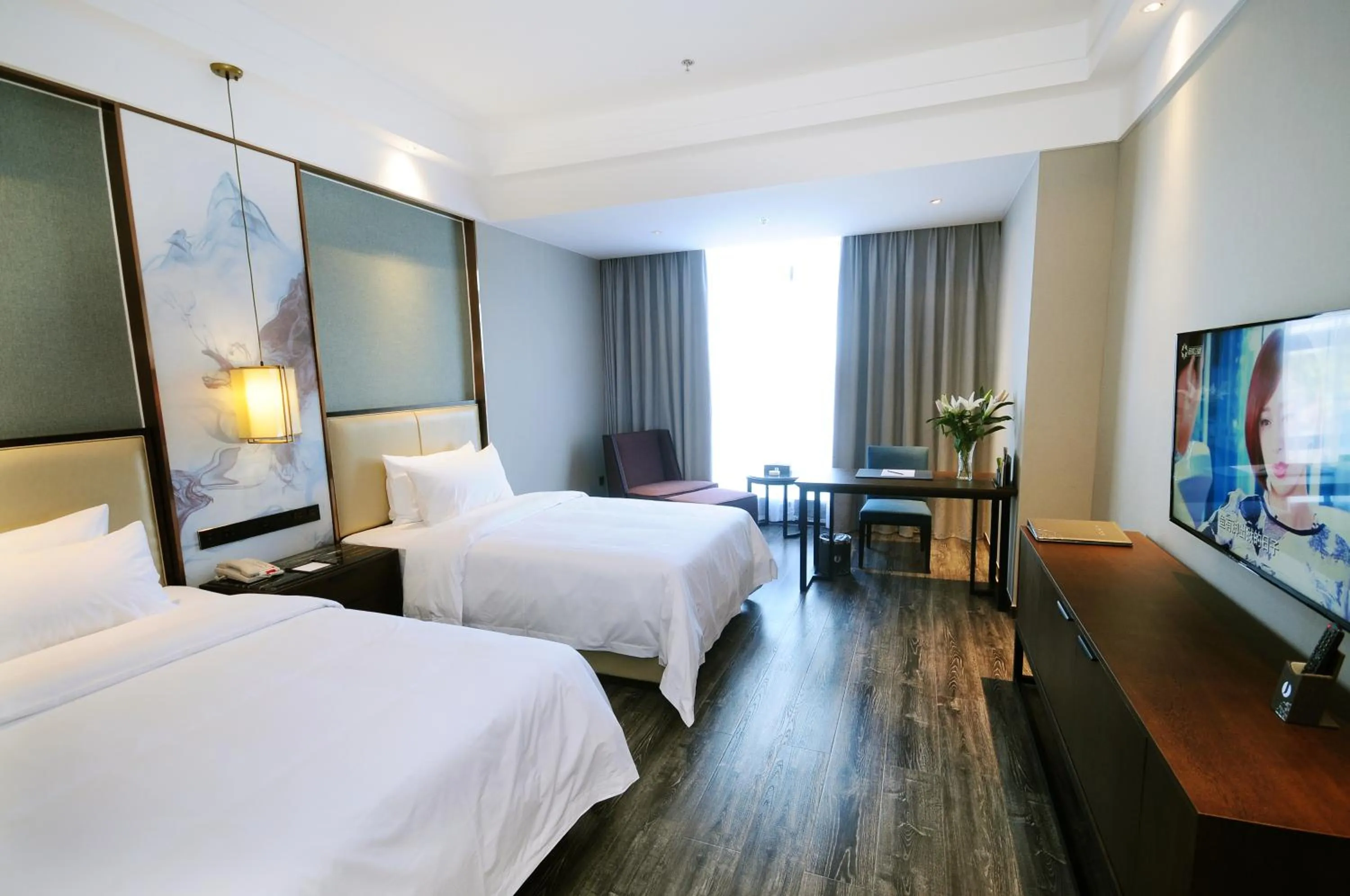 Photo of the whole room in Airport Jianguo Hotel